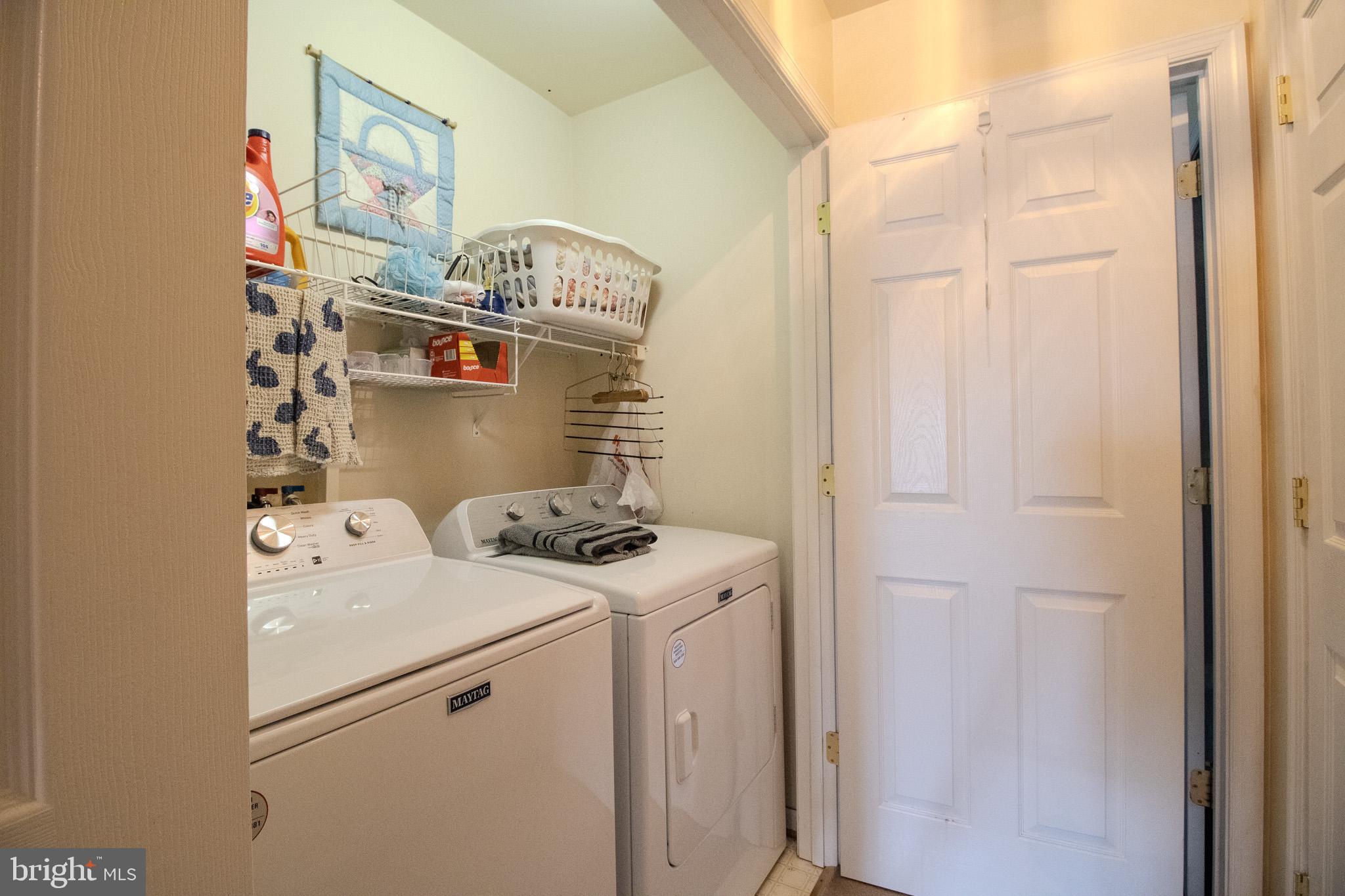 WHITINGS NECK FARM ESTATES - Residential