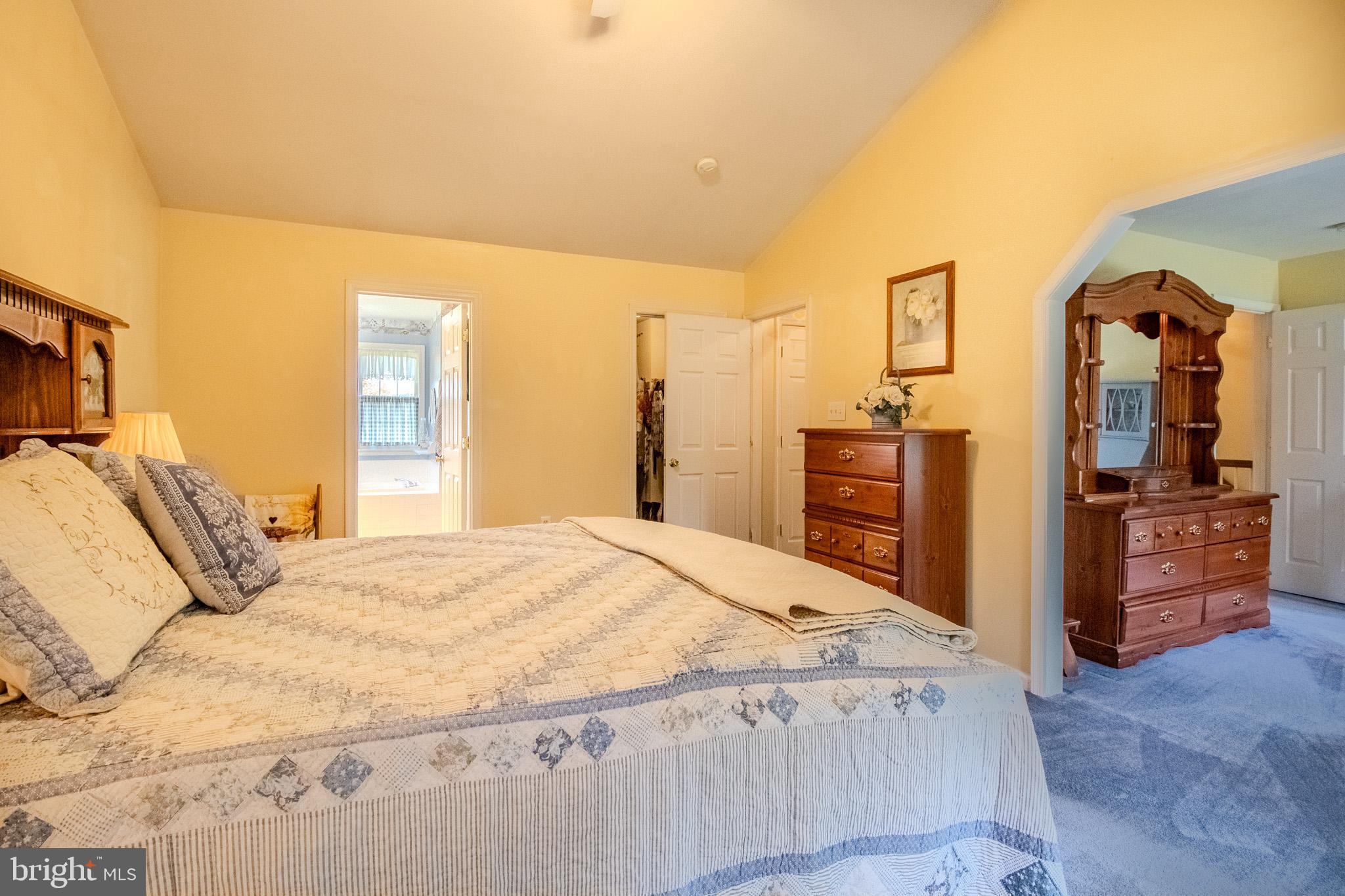 WHITINGS NECK FARM ESTATES - Residential