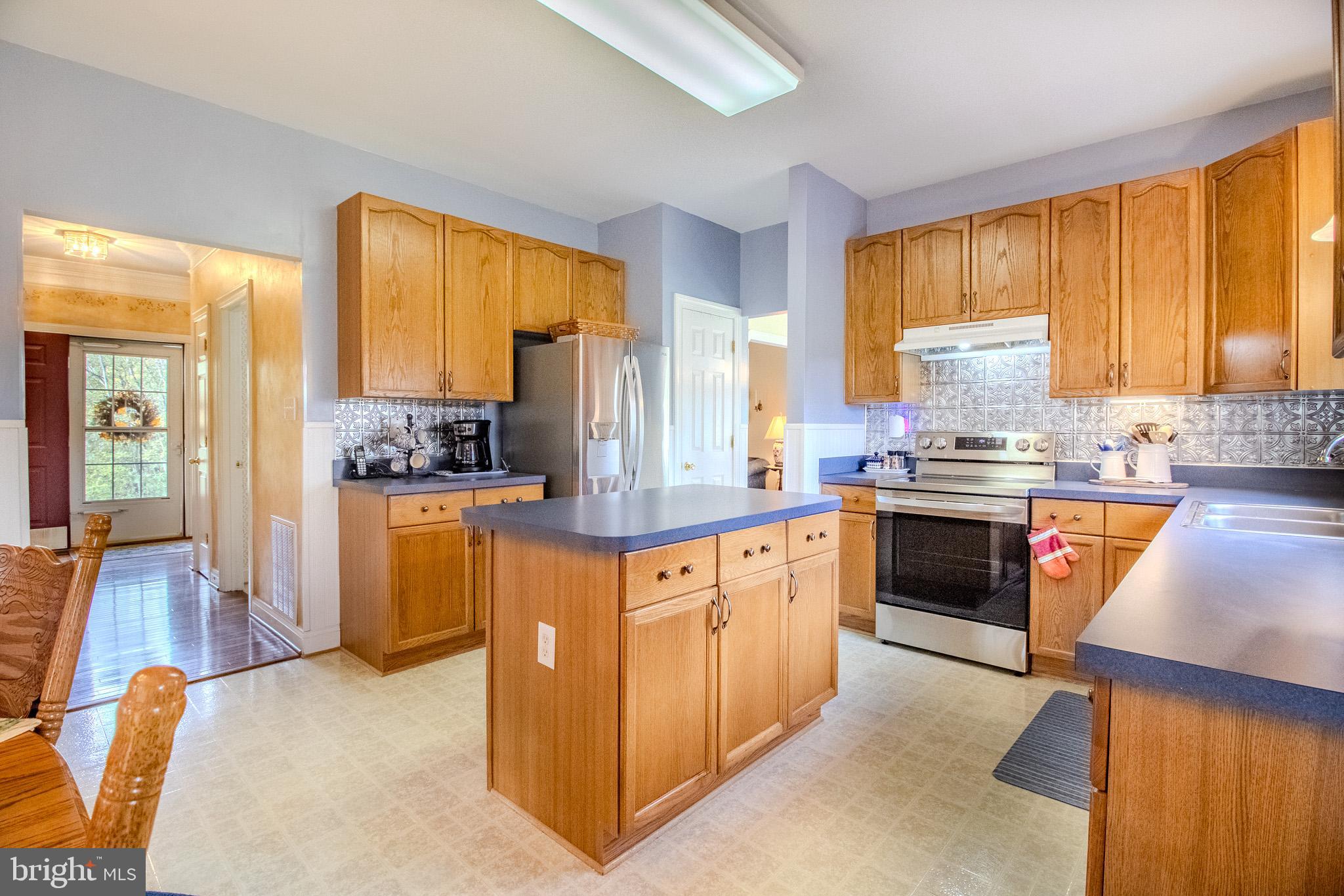 WHITINGS NECK FARM ESTATES - Residential