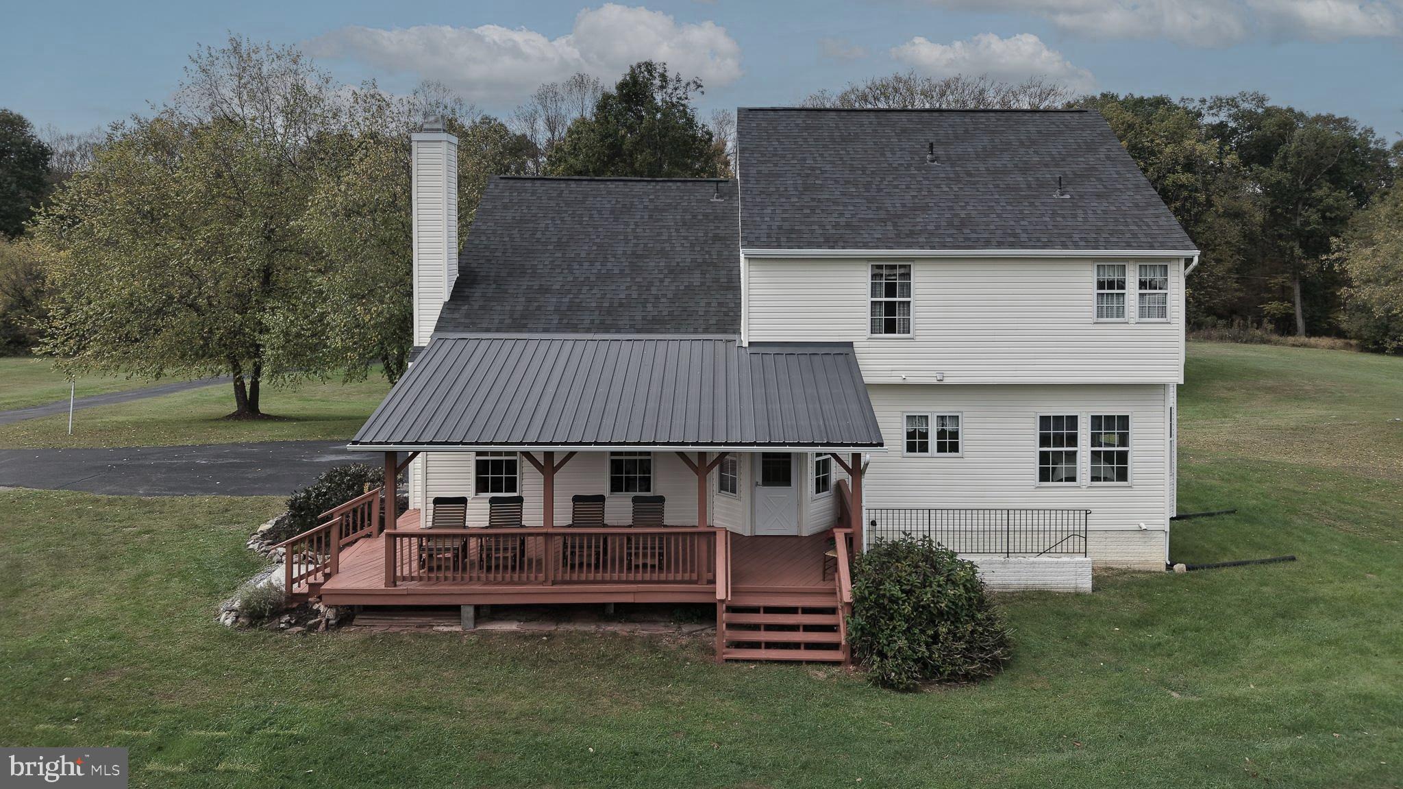 WHITINGS NECK FARM ESTATES - Residential