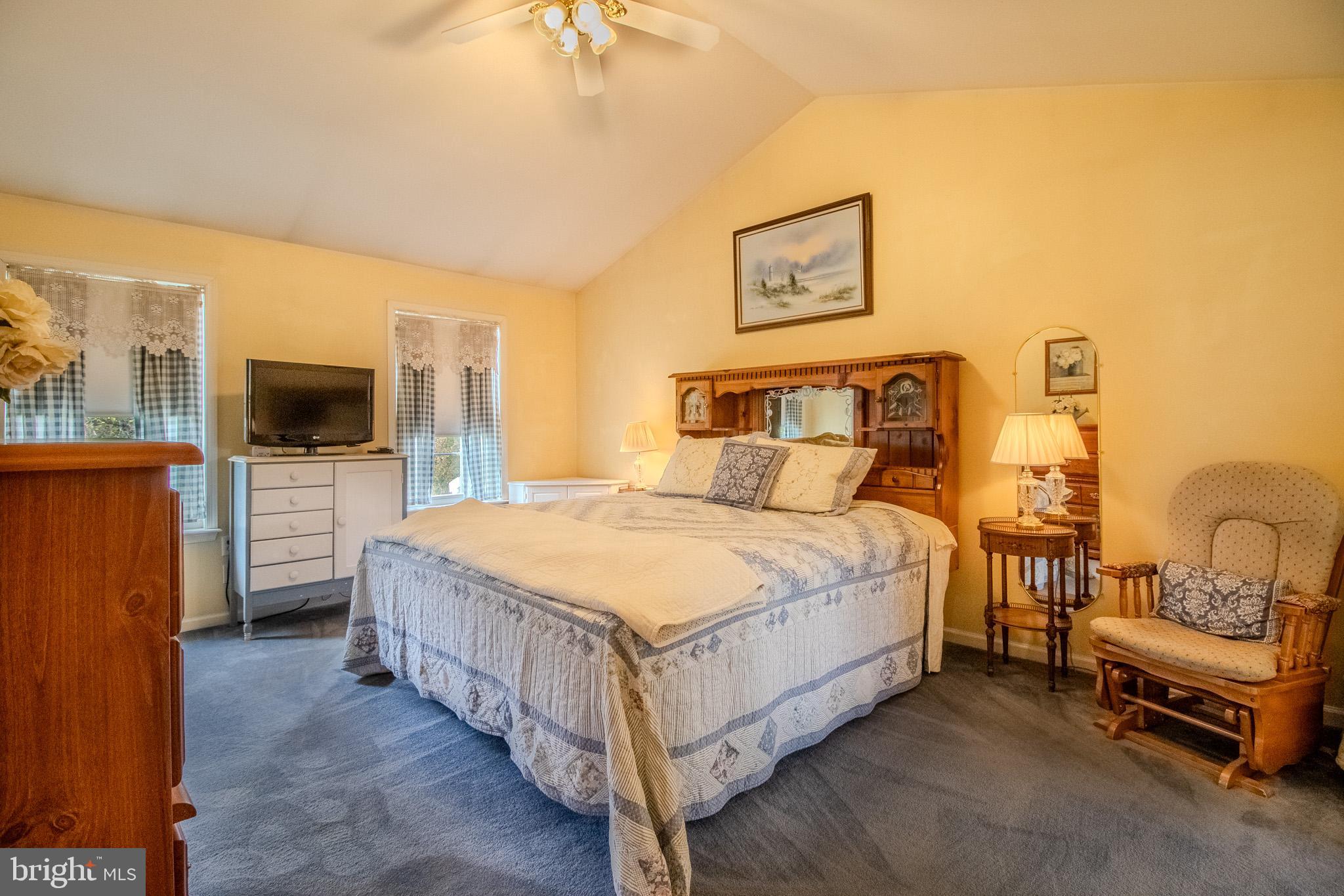 WHITINGS NECK FARM ESTATES - Residential