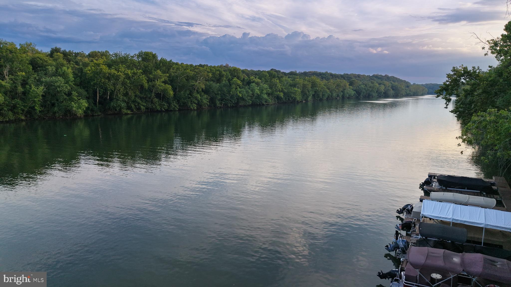 WHITINGS NECK FARM ESTATES - Residential