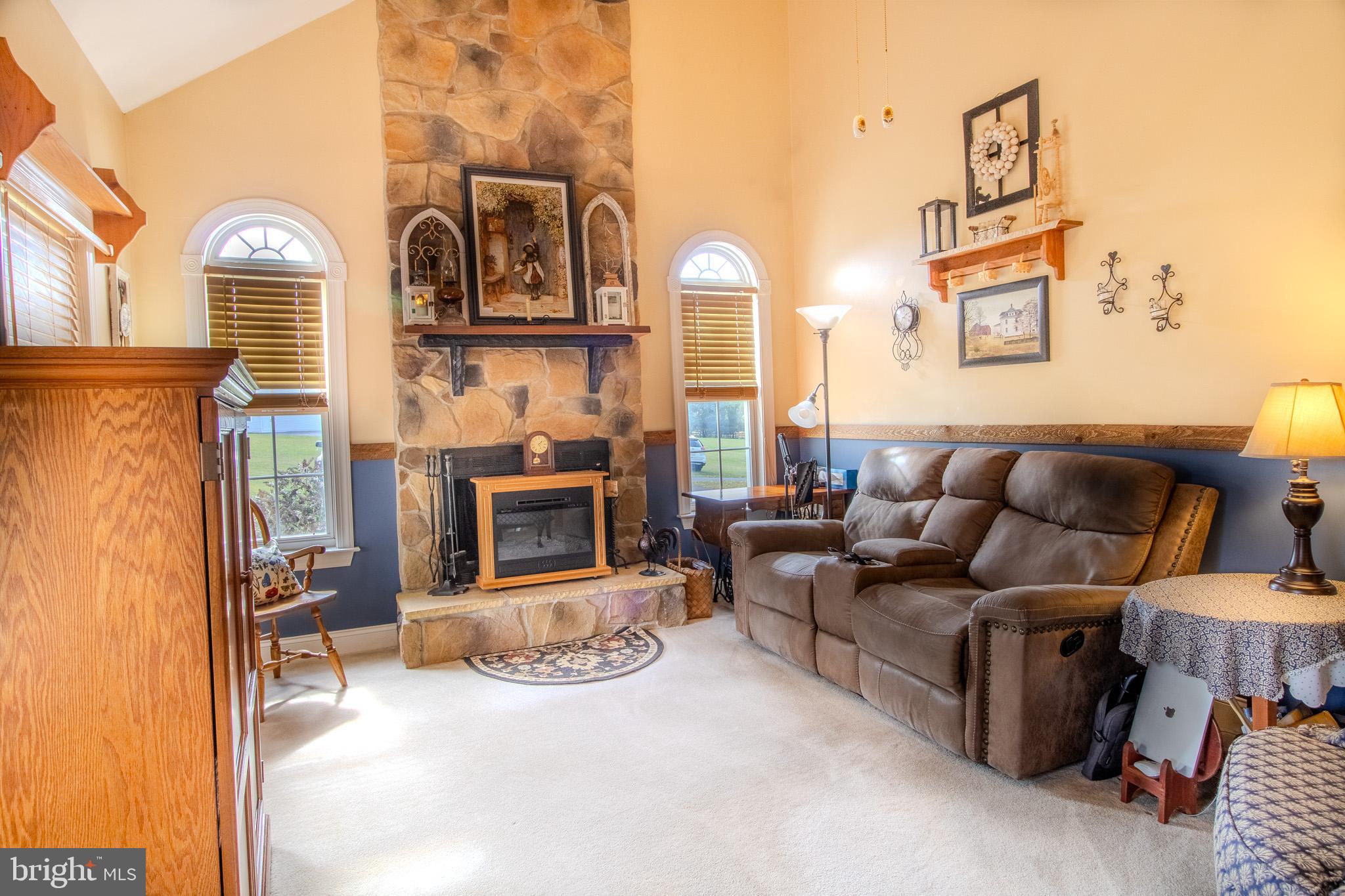 WHITINGS NECK FARM ESTATES - Residential