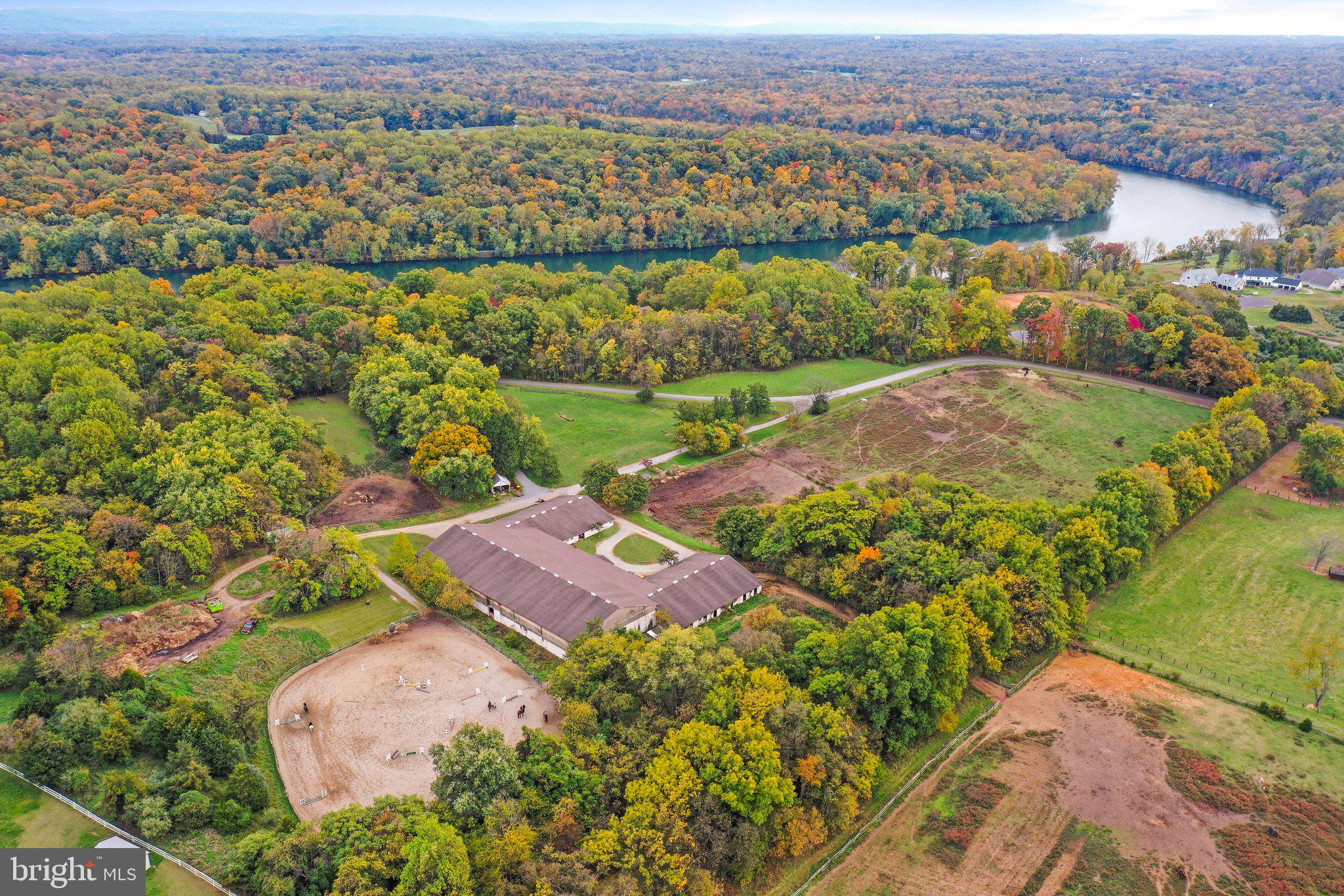 WHITINGS NECK FARM ESTATES - Residential