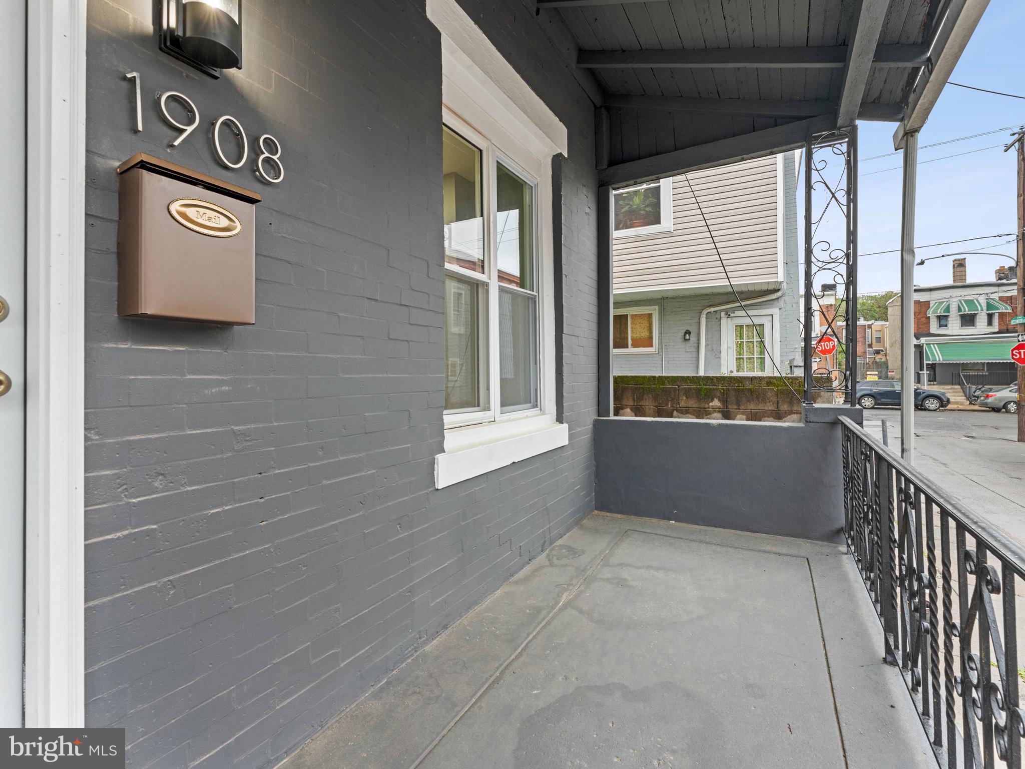 1908 S BEECHWOOD STREET