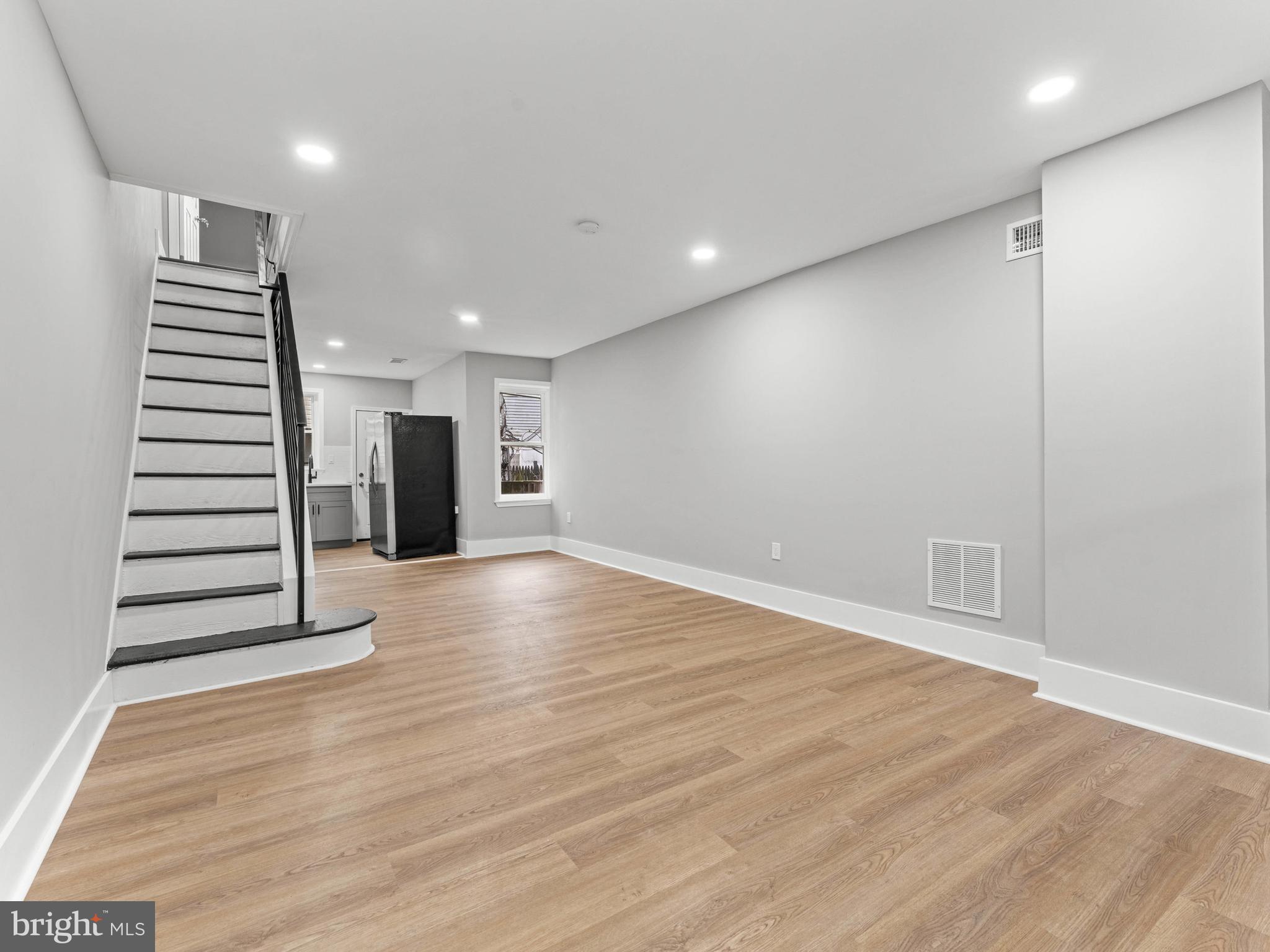 PHILADELPHIA (SOUTH) - Residential