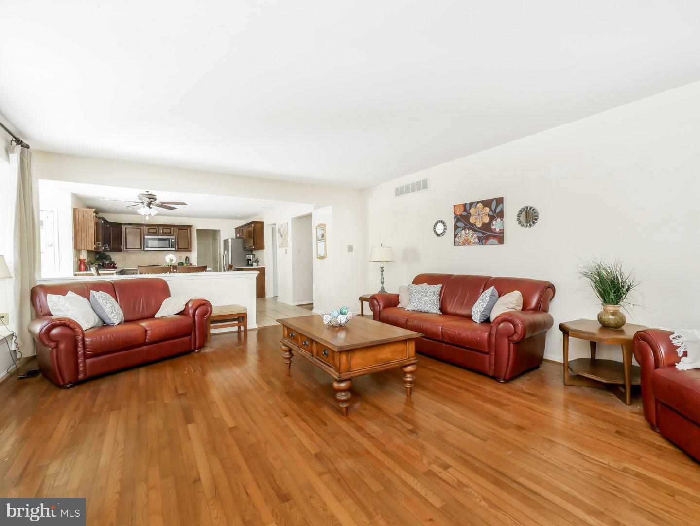 YARDLEY CREST - Residential