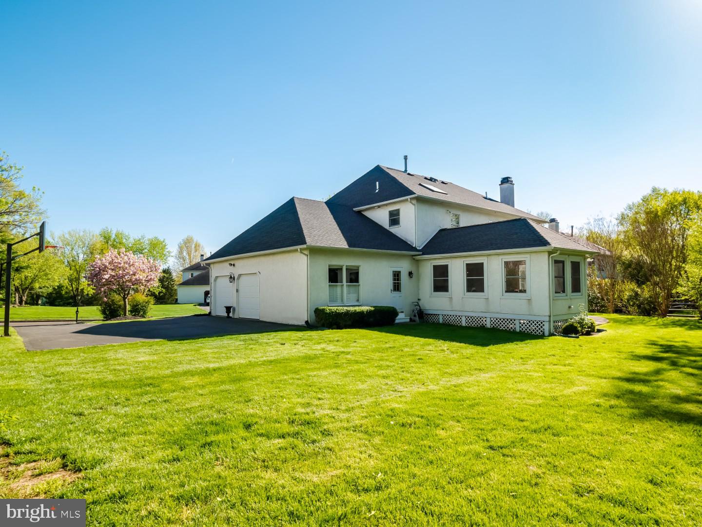 YARDLEY CREST - Residential