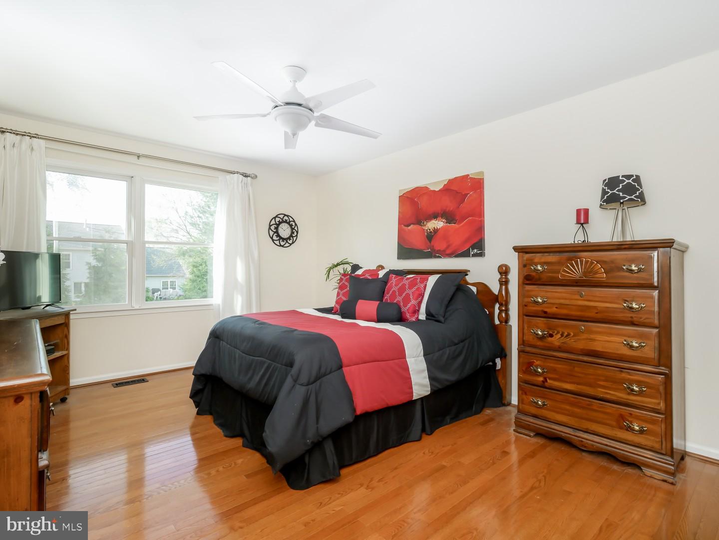 YARDLEY CREST - Residential