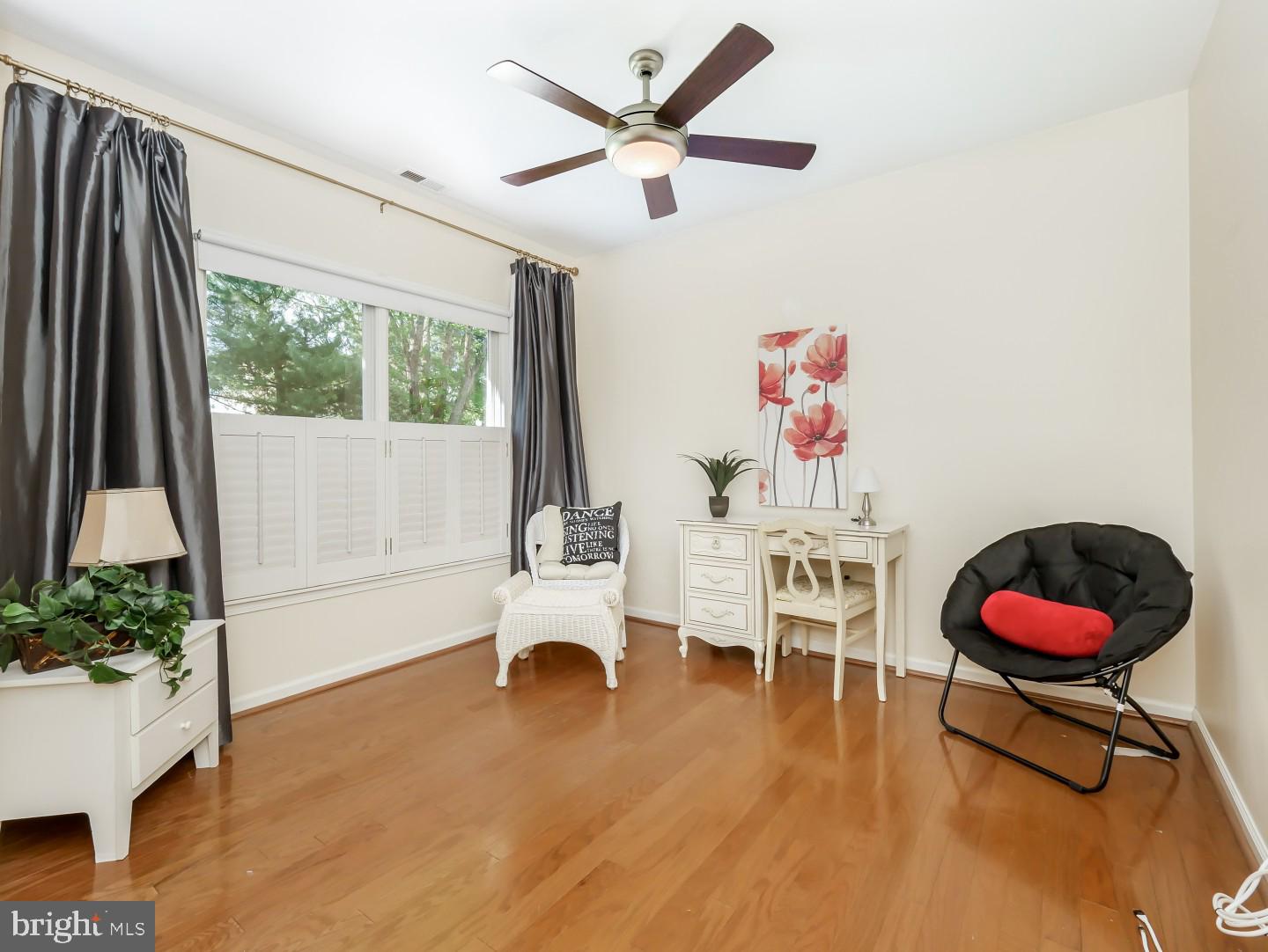 YARDLEY CREST - Residential