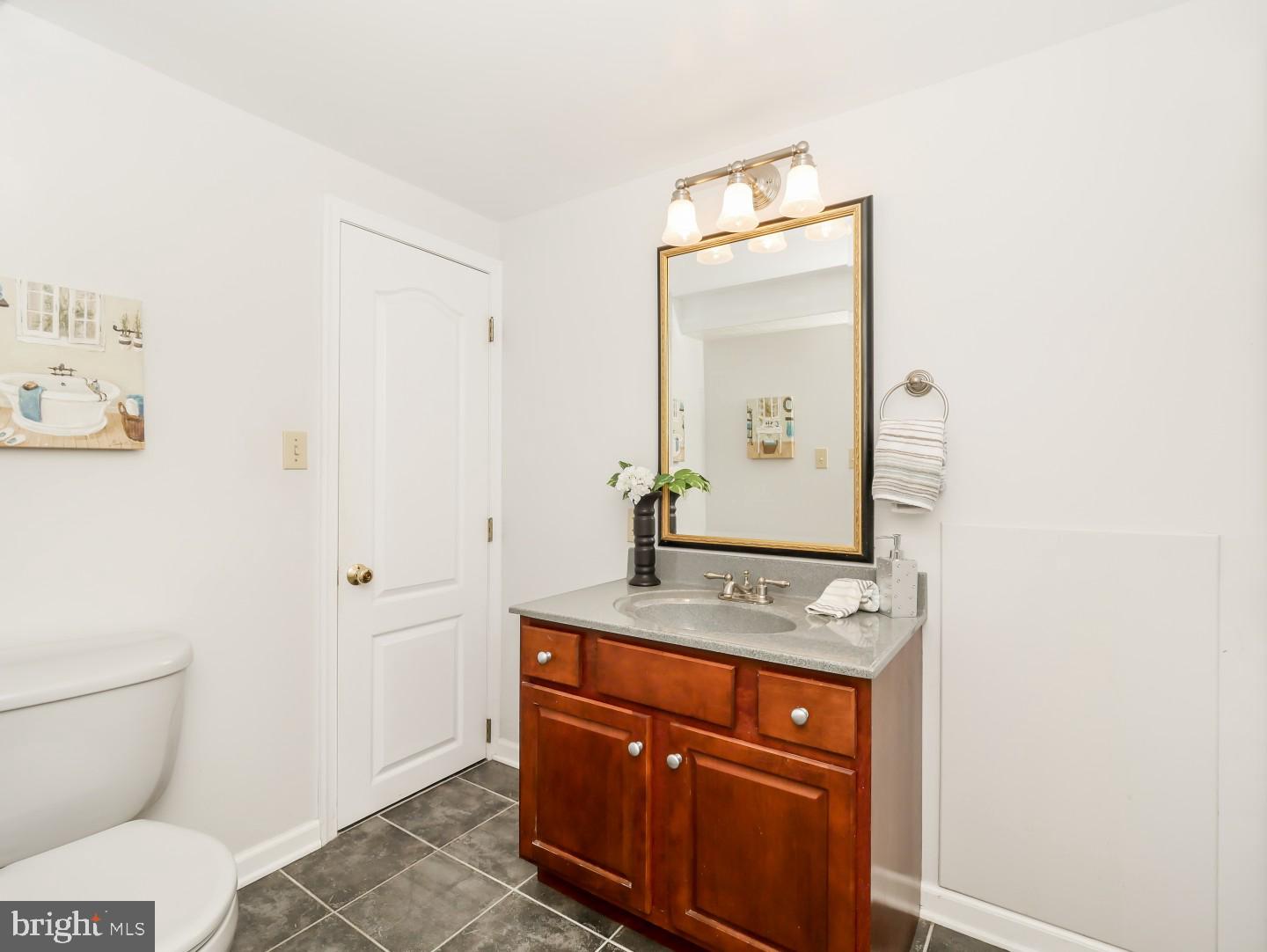 YARDLEY CREST - Residential