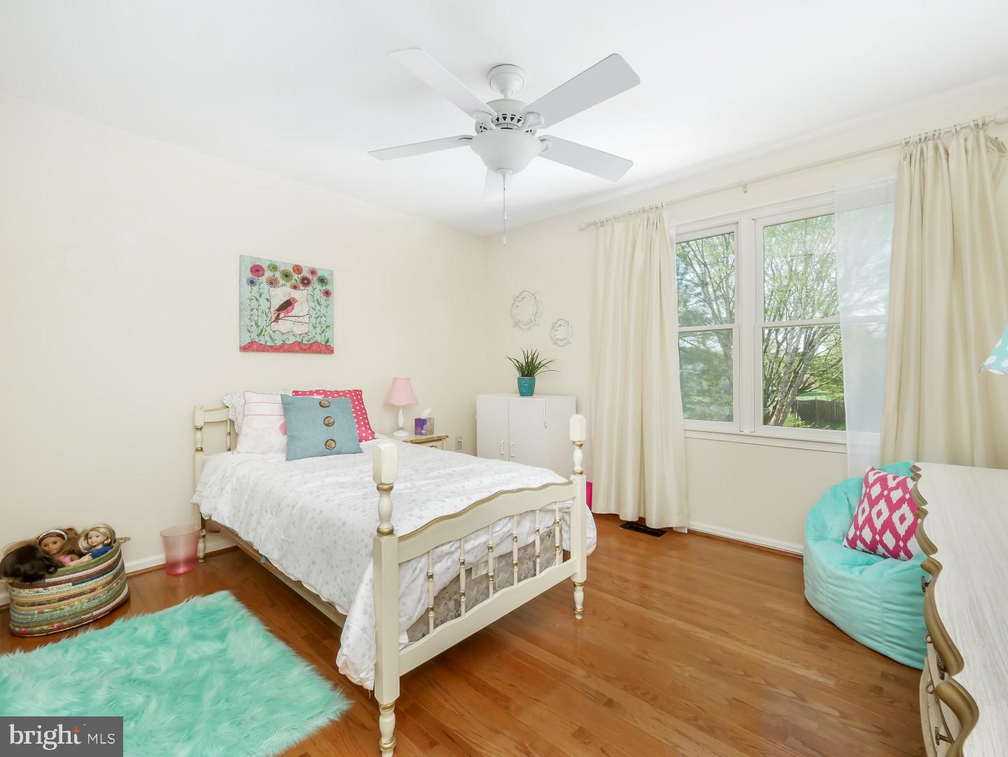 YARDLEY CREST - Residential