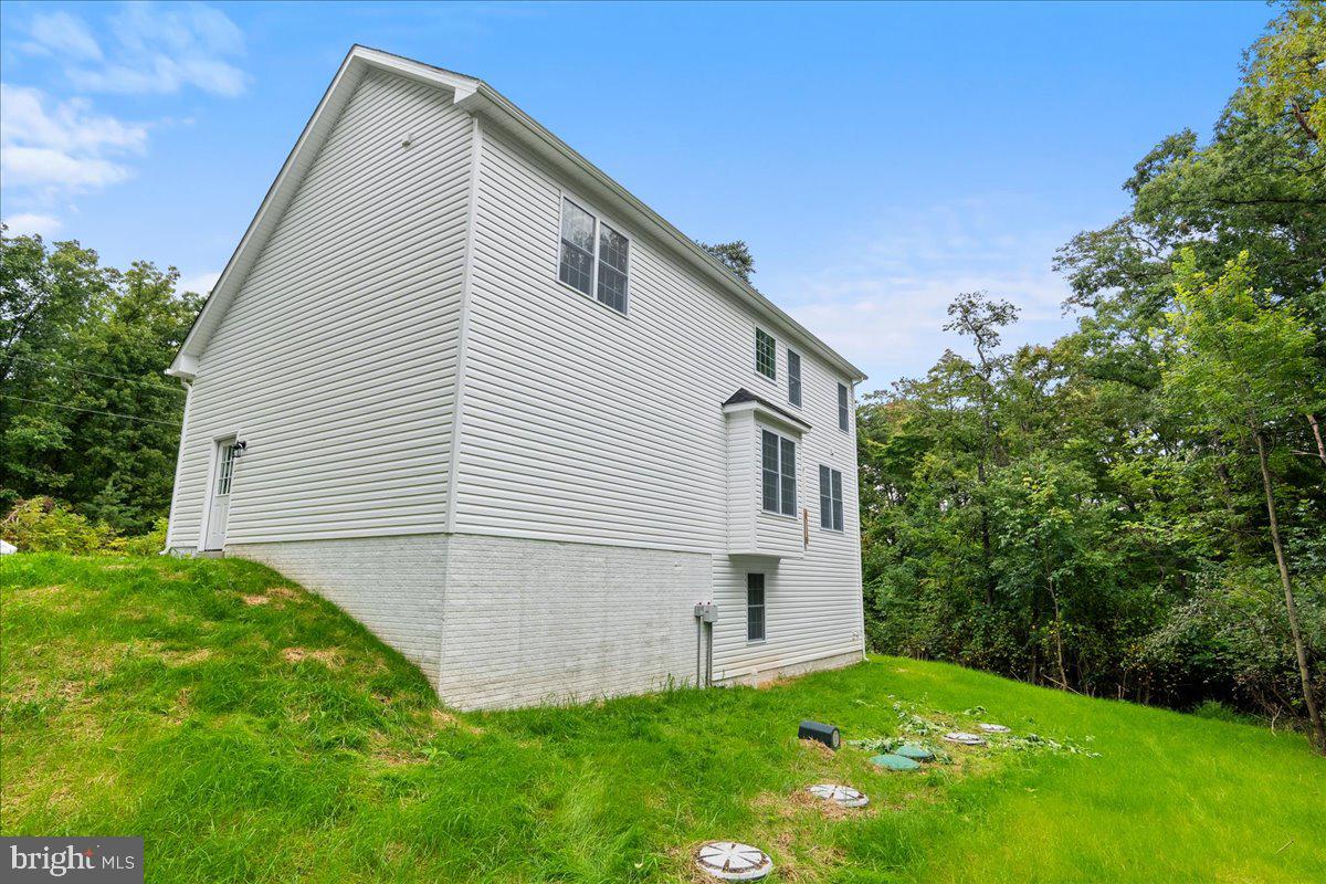 167 MANOR DRIVE