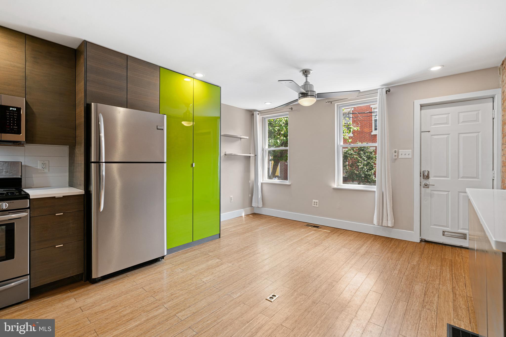 1535 MONTROSE STREET