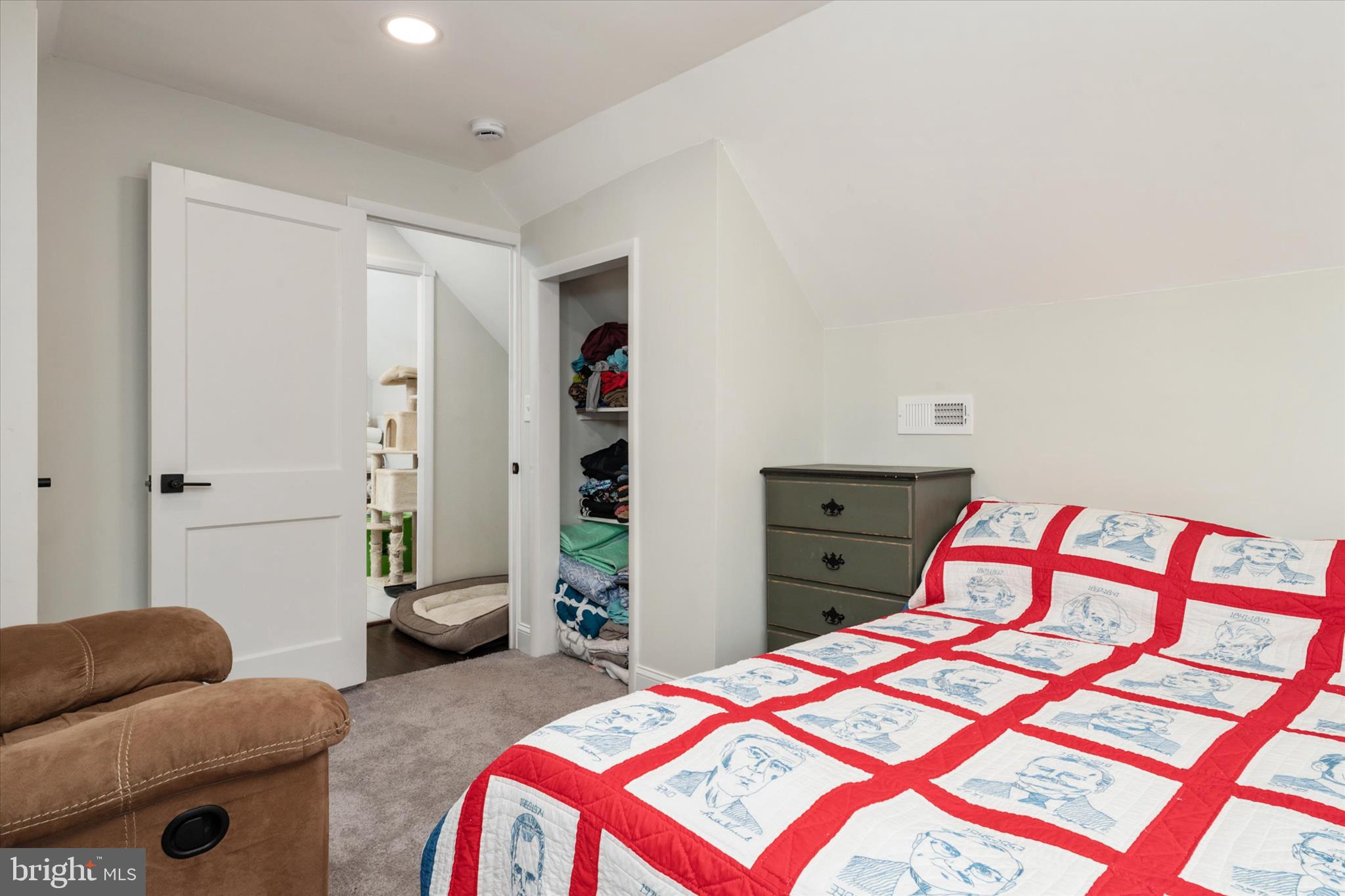 SILVER CREEK - Residential Lease