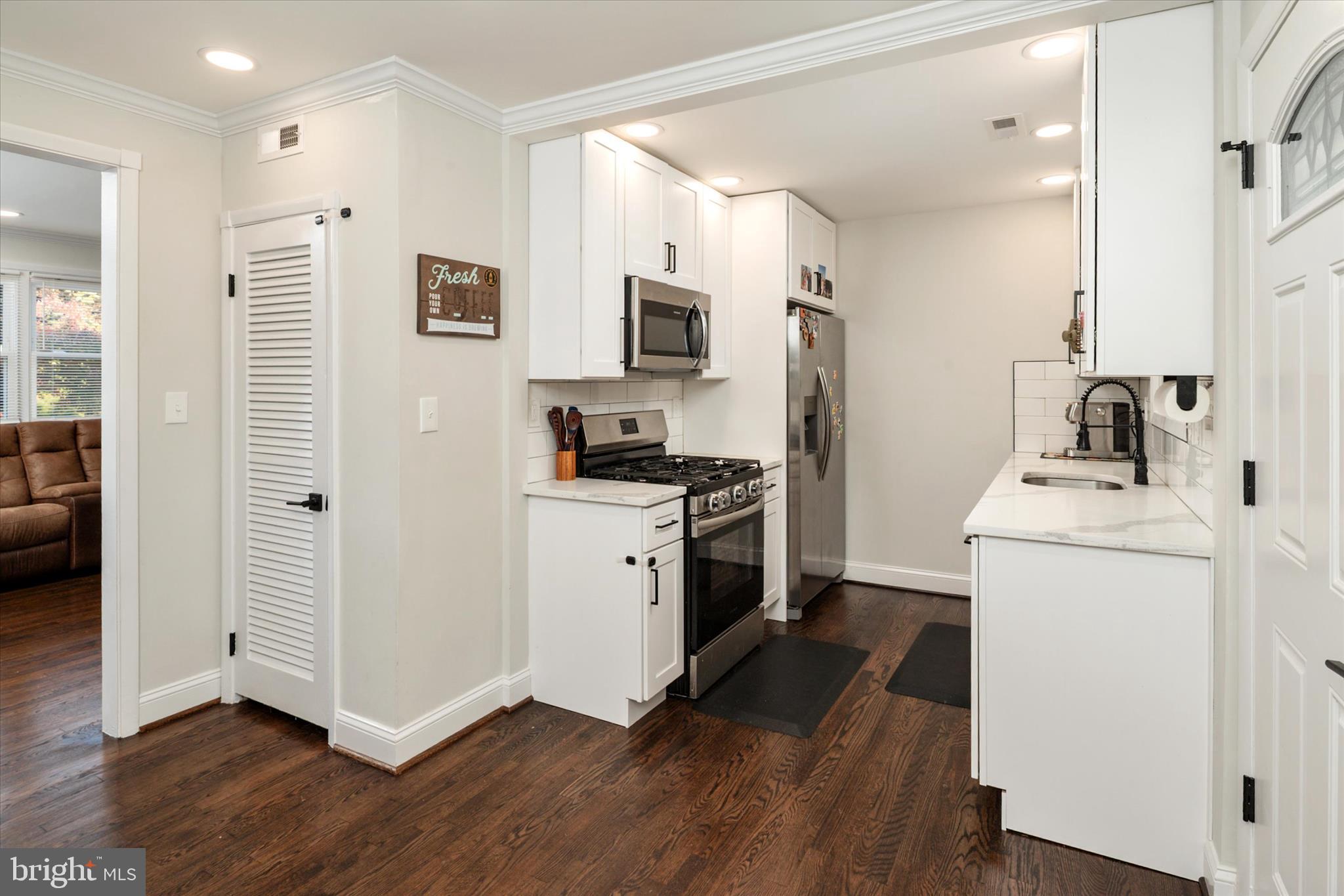 SILVER CREEK - Residential Lease