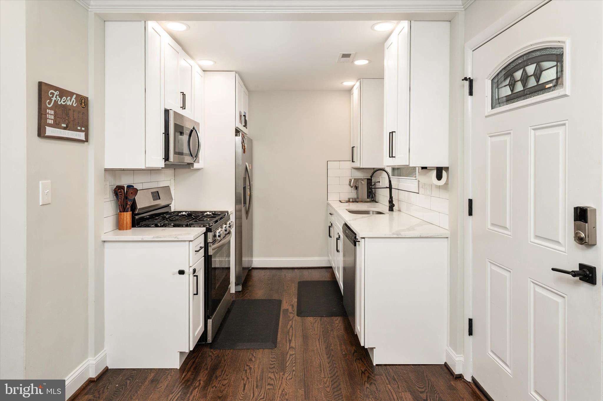 SILVER CREEK - Residential Lease