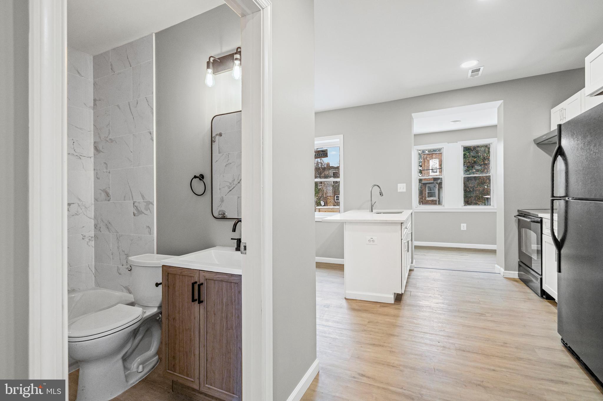 FRANKLINTOWN ROAD - Residential Lease