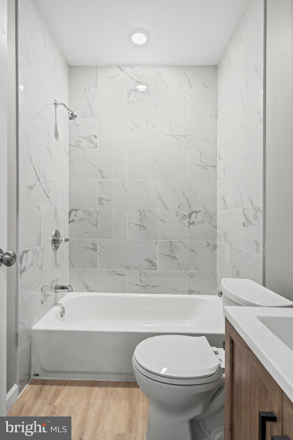 FRANKLINTOWN ROAD - Residential Lease