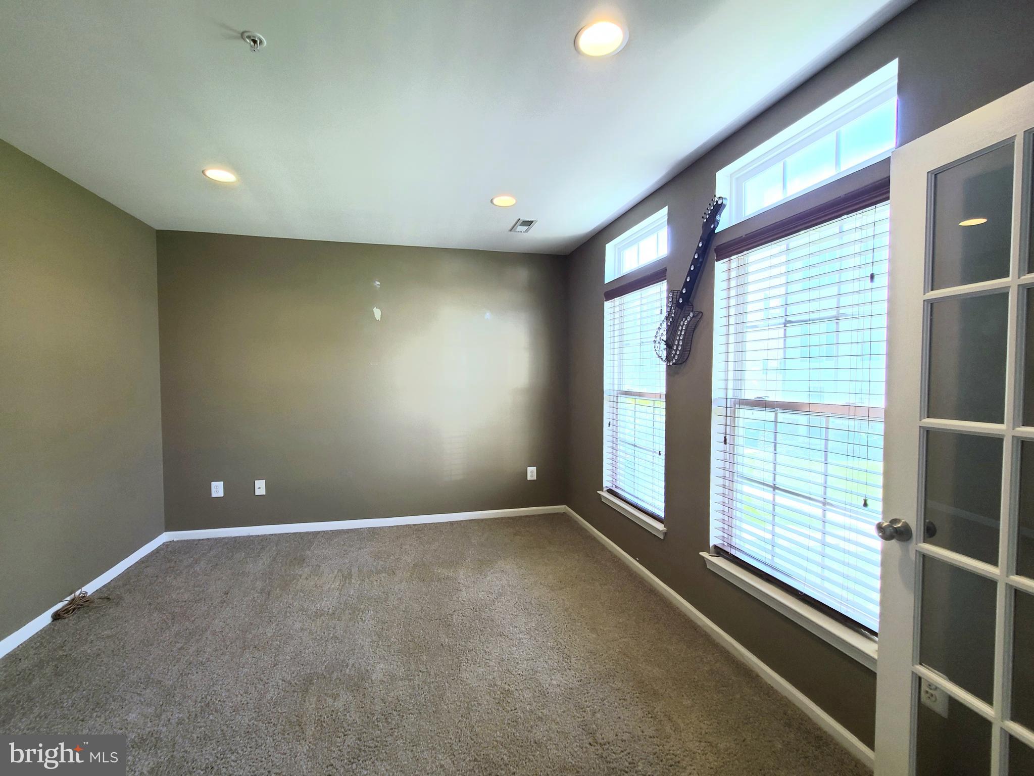 VILLAGES OF DORCHESTER - Residential