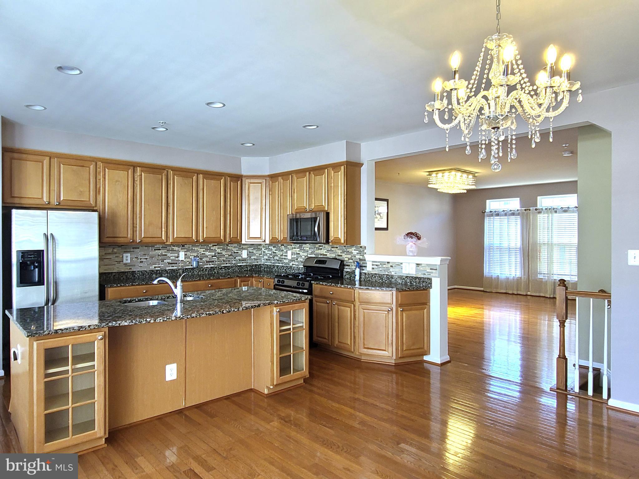 VILLAGES OF DORCHESTER - Residential