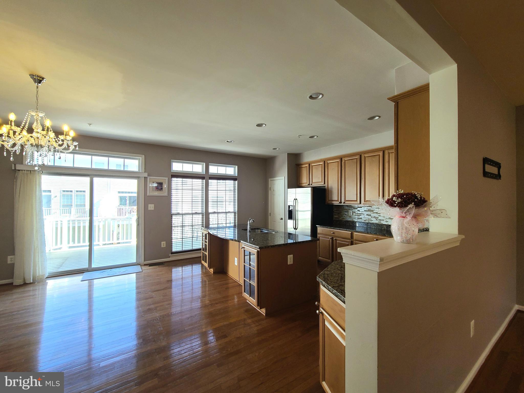 VILLAGES OF DORCHESTER - Residential