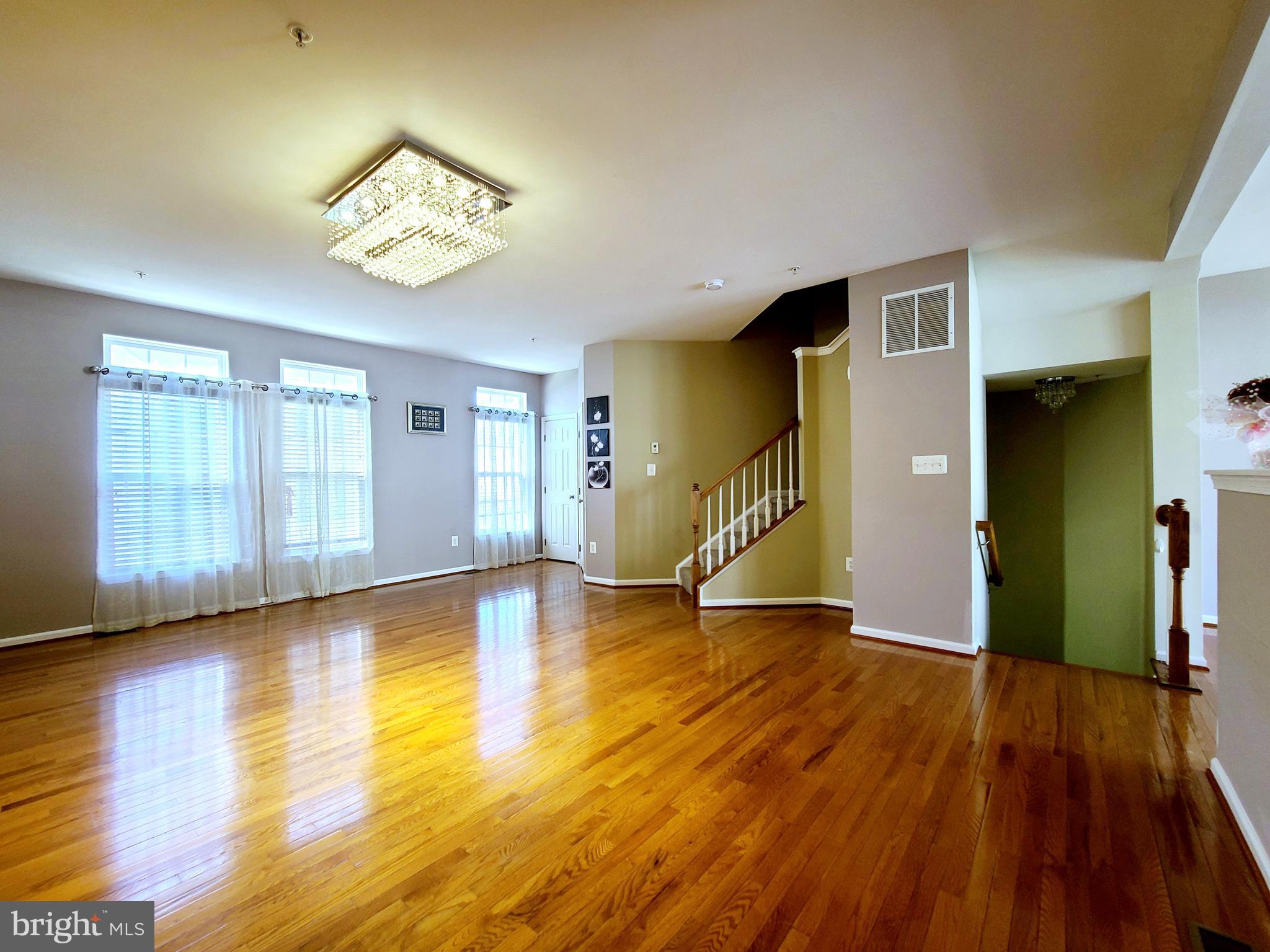 VILLAGES OF DORCHESTER - Residential