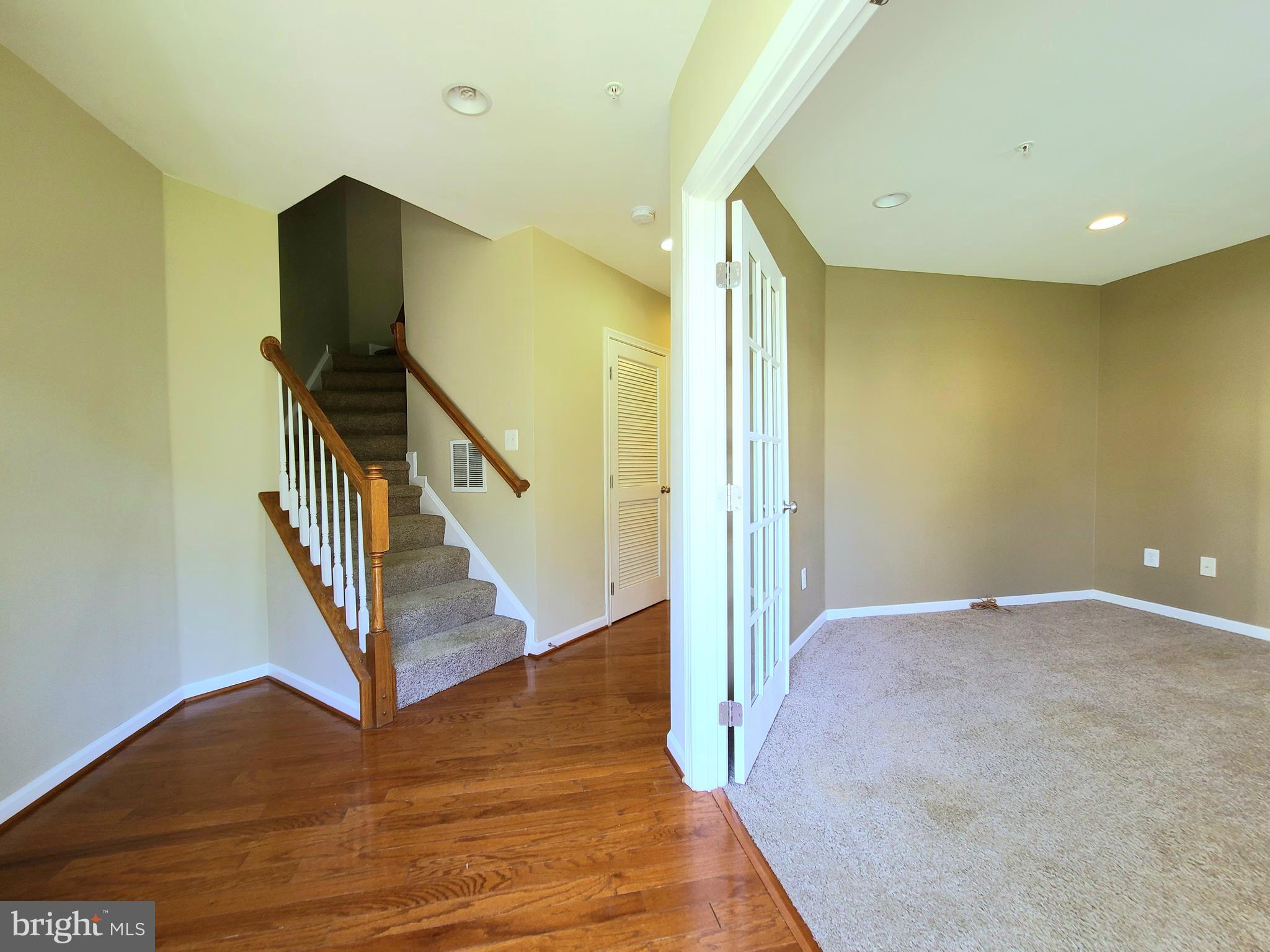 VILLAGES OF DORCHESTER - Residential