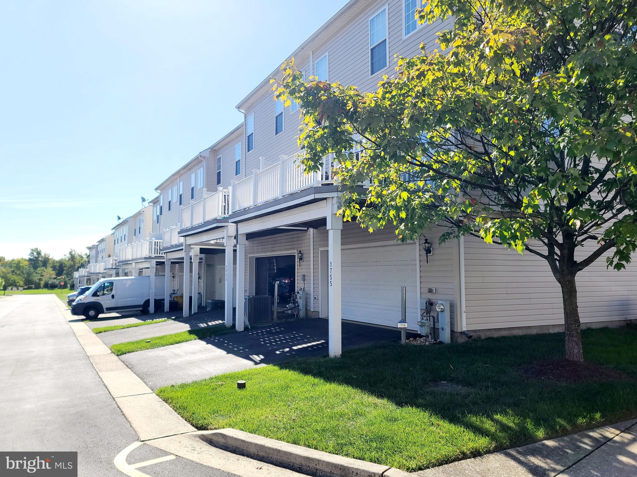 VILLAGES OF DORCHESTER - Residential