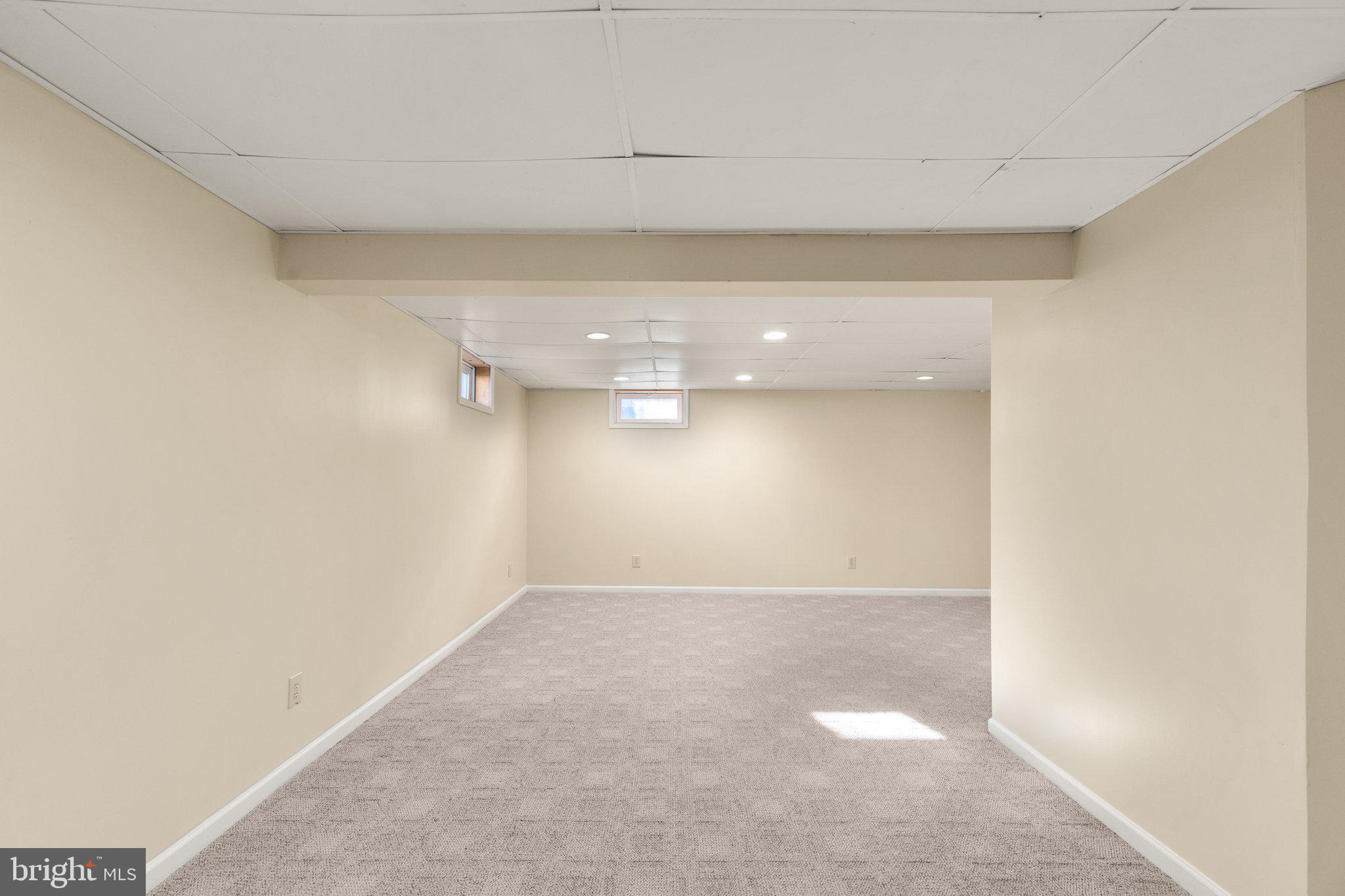 PATRIOTS GLEN - Residential