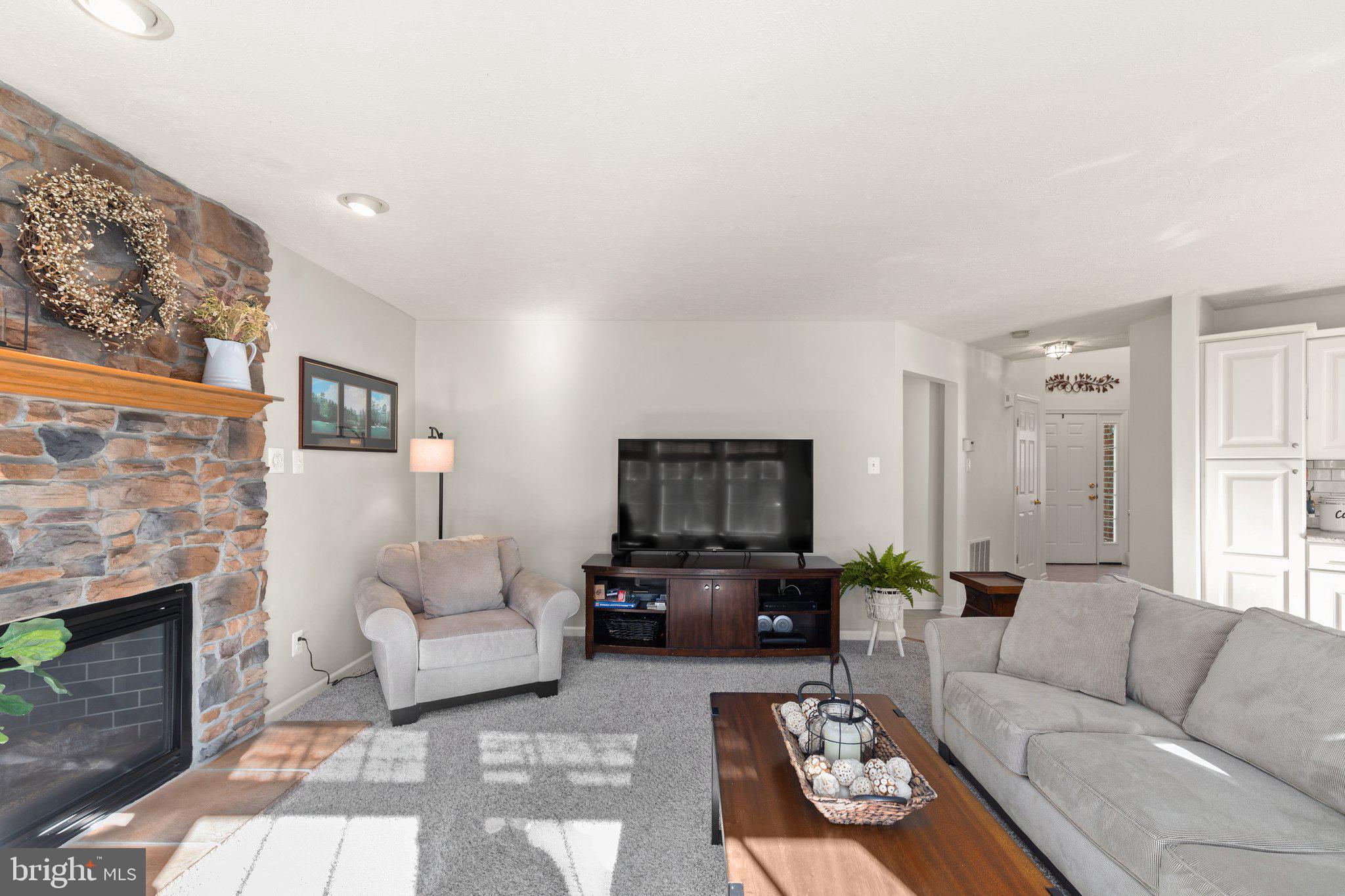 PATRIOTS GLEN - Residential