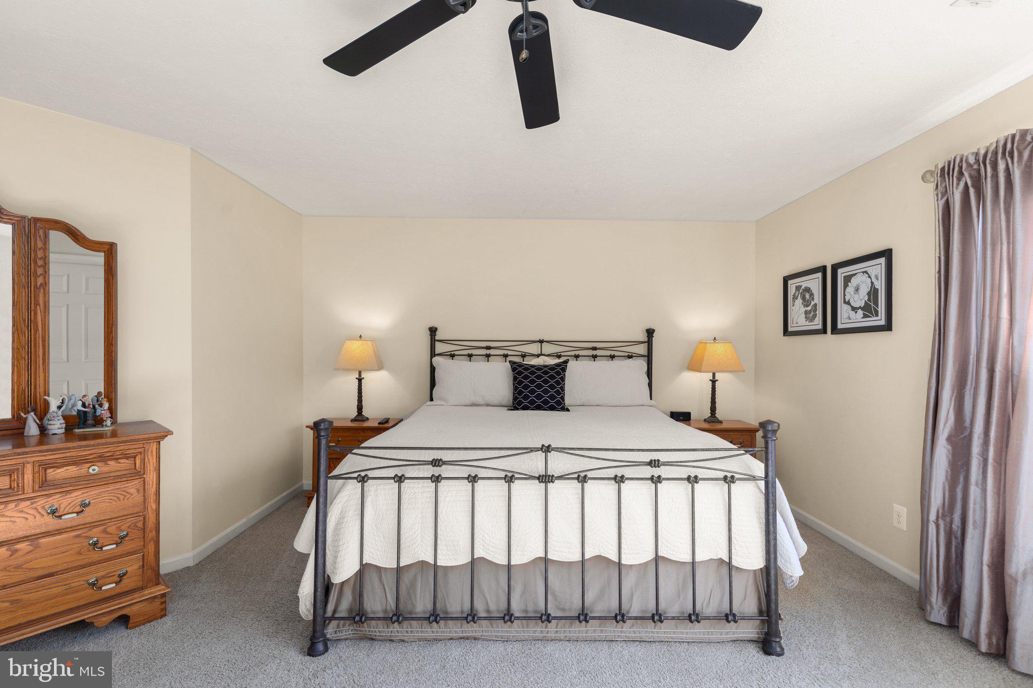 PATRIOTS GLEN - Residential