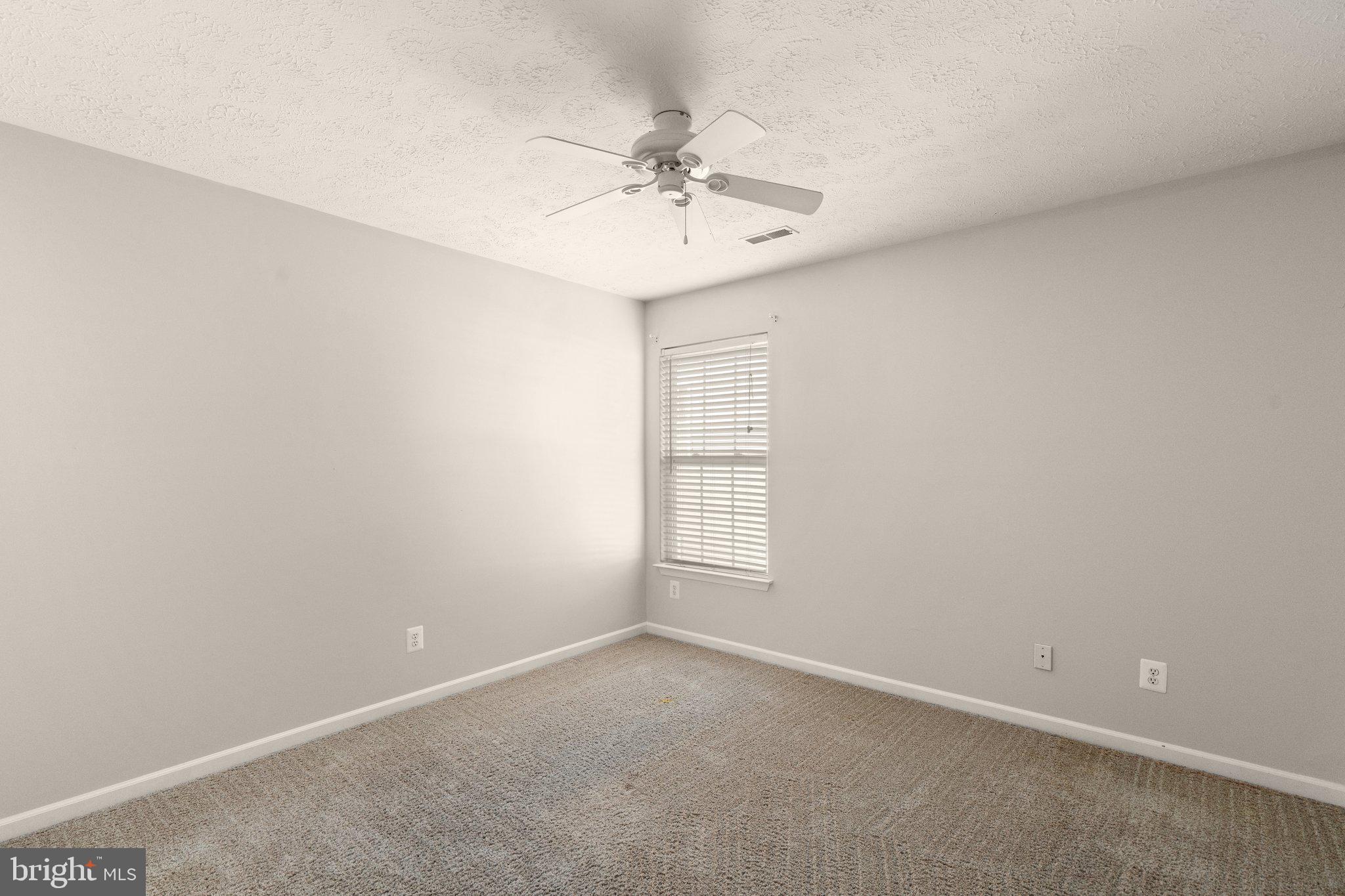 PATRIOTS GLEN - Residential