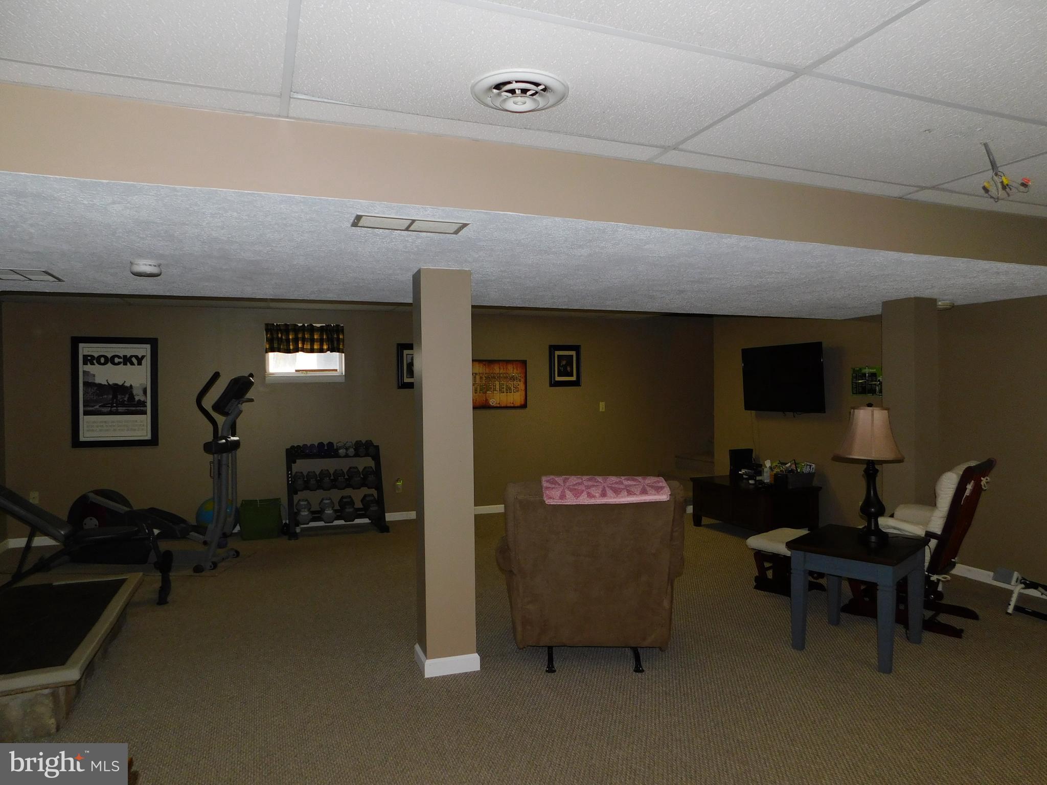 FRANKFORT - Residential