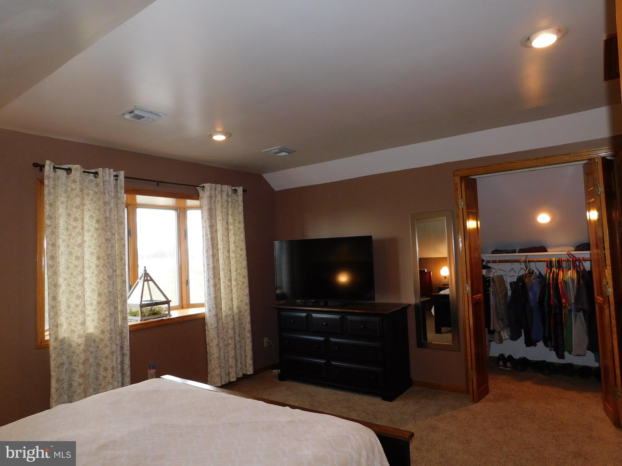 FRANKFORT - Residential