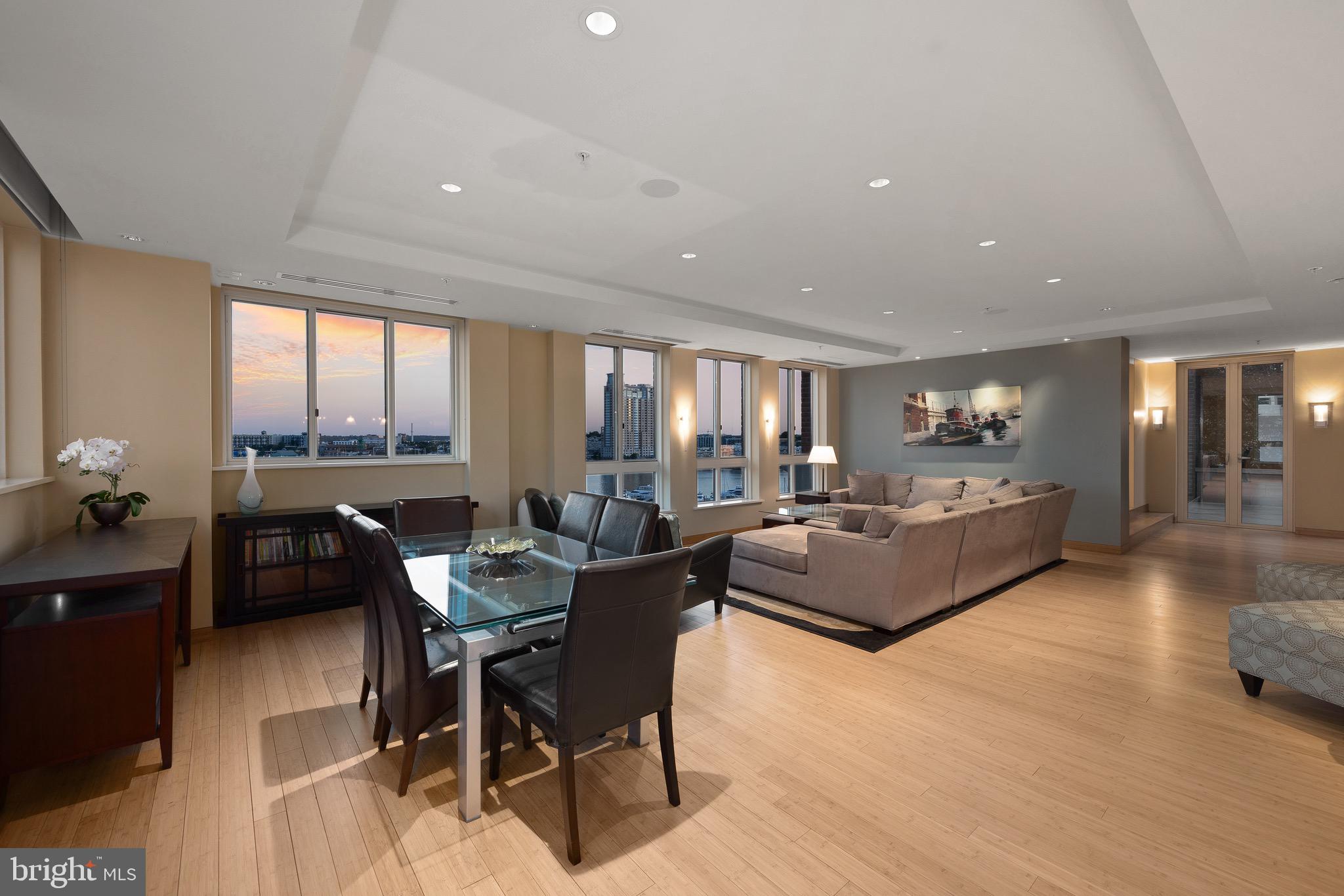 HARBOR EAST - Residential