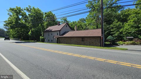 770 GRAVEL PIKE PALM PA 18070