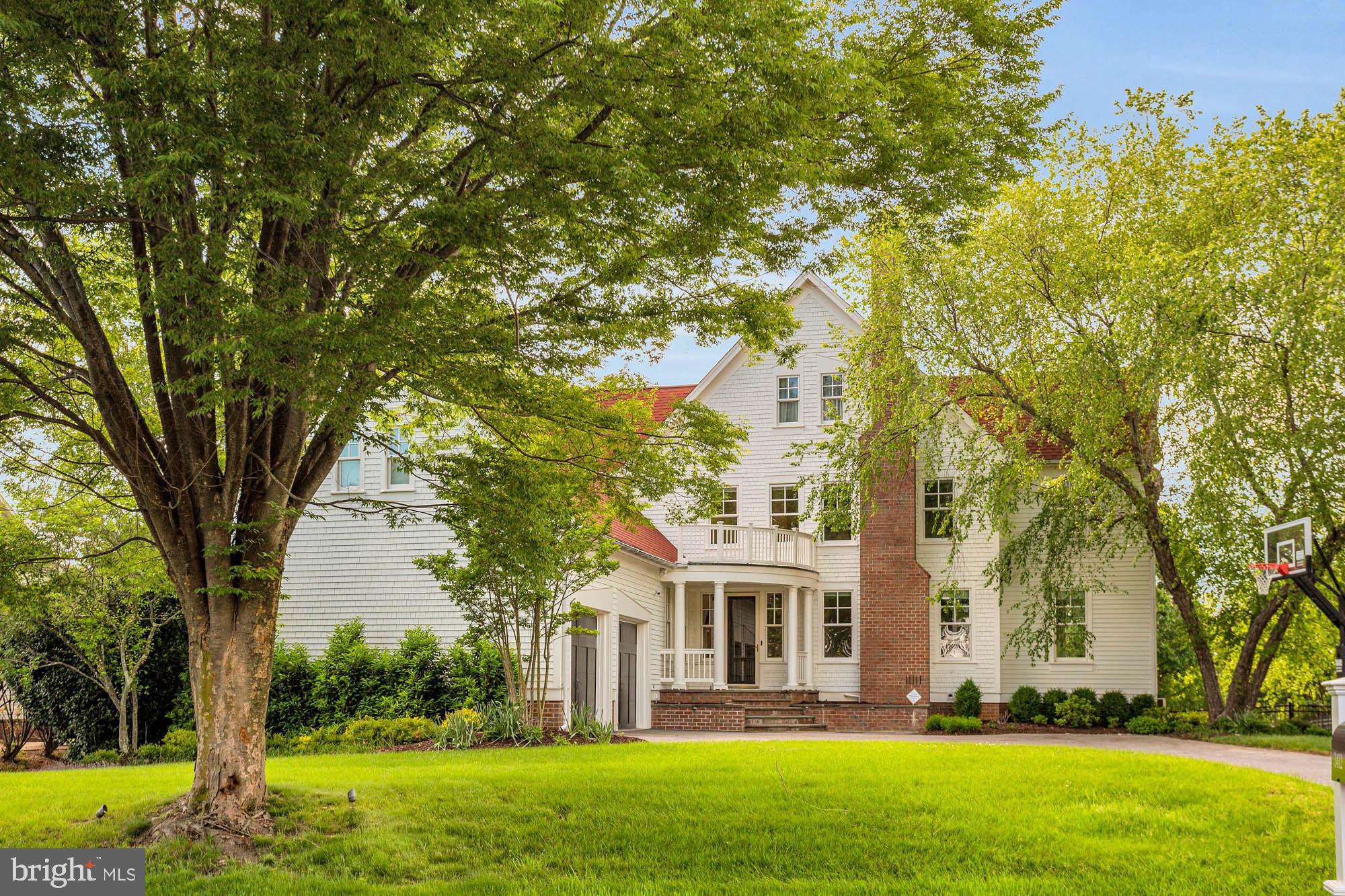 3412 HIDDEN RIVER VIEW ROAD