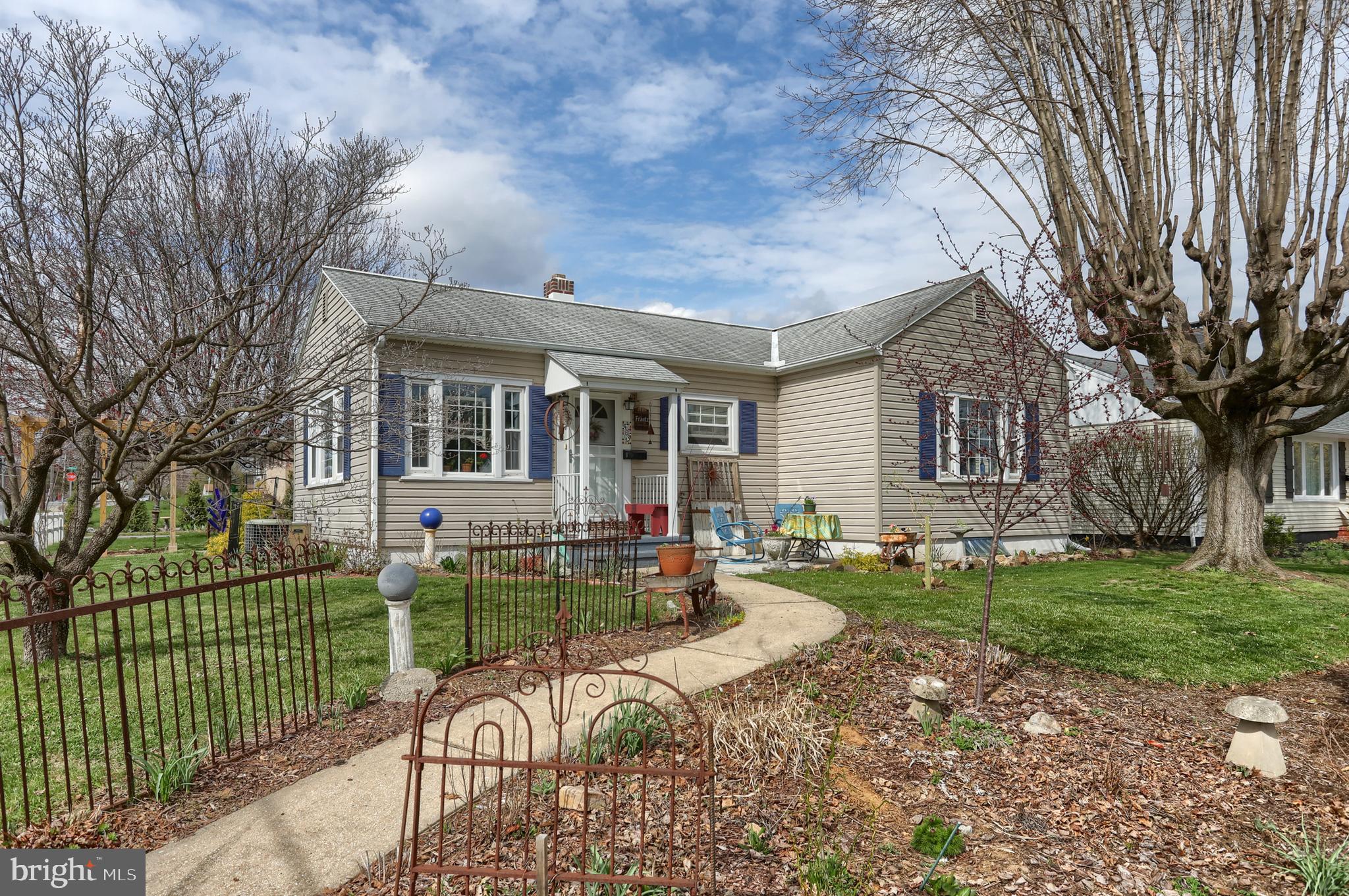 403 E CHESTNUT STREET