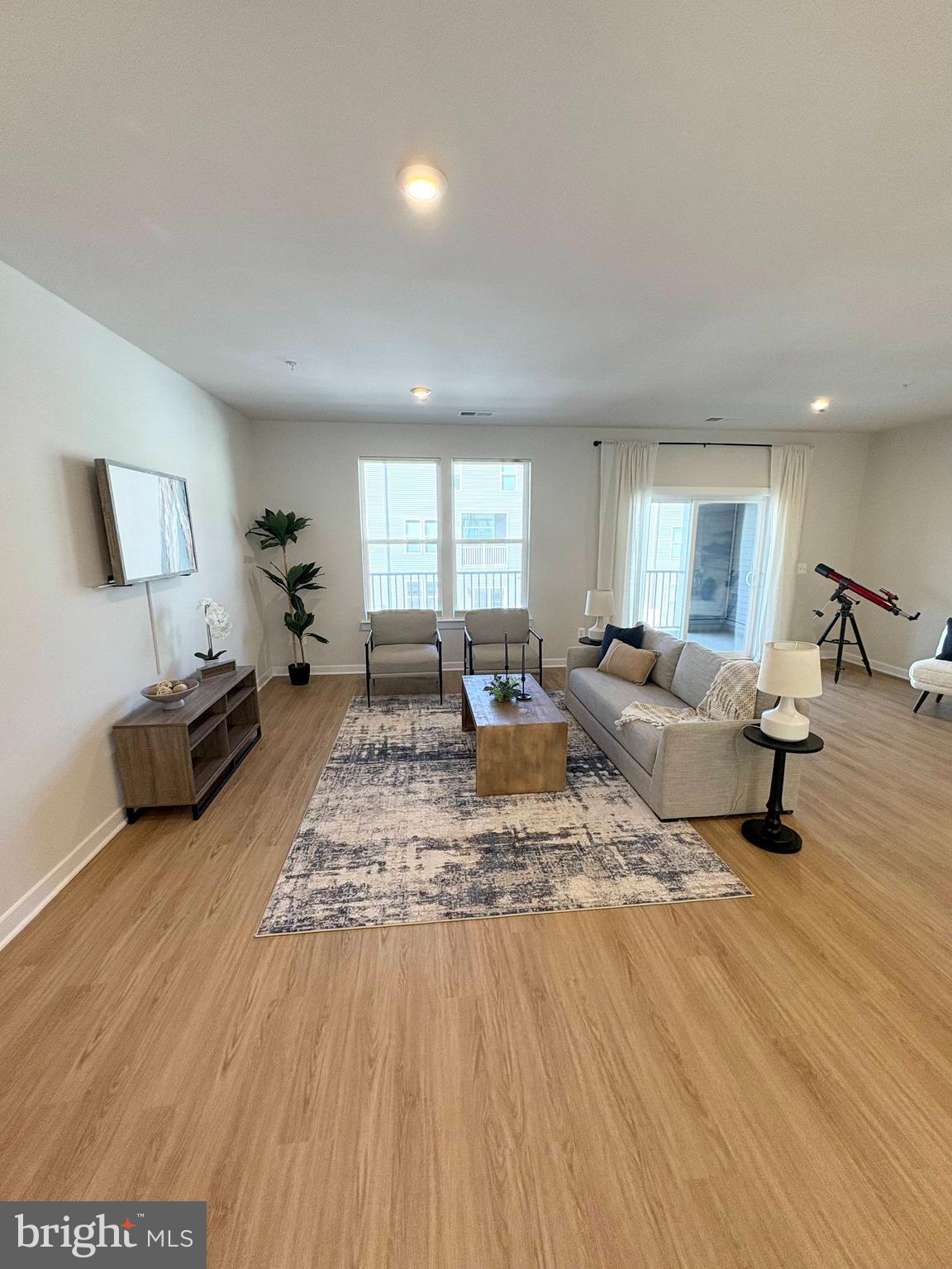 WESTFIELD - Residential Lease