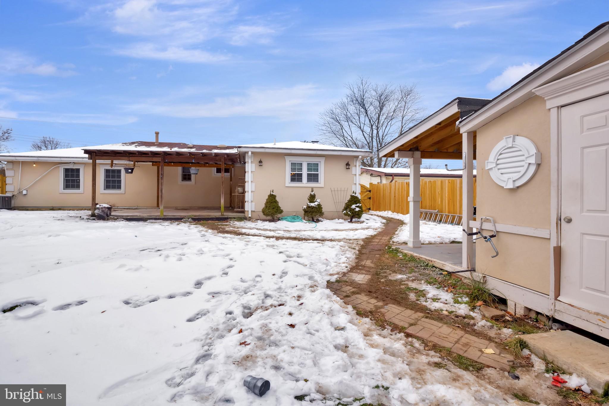 SPRINGFIELD ESTATES - Residential