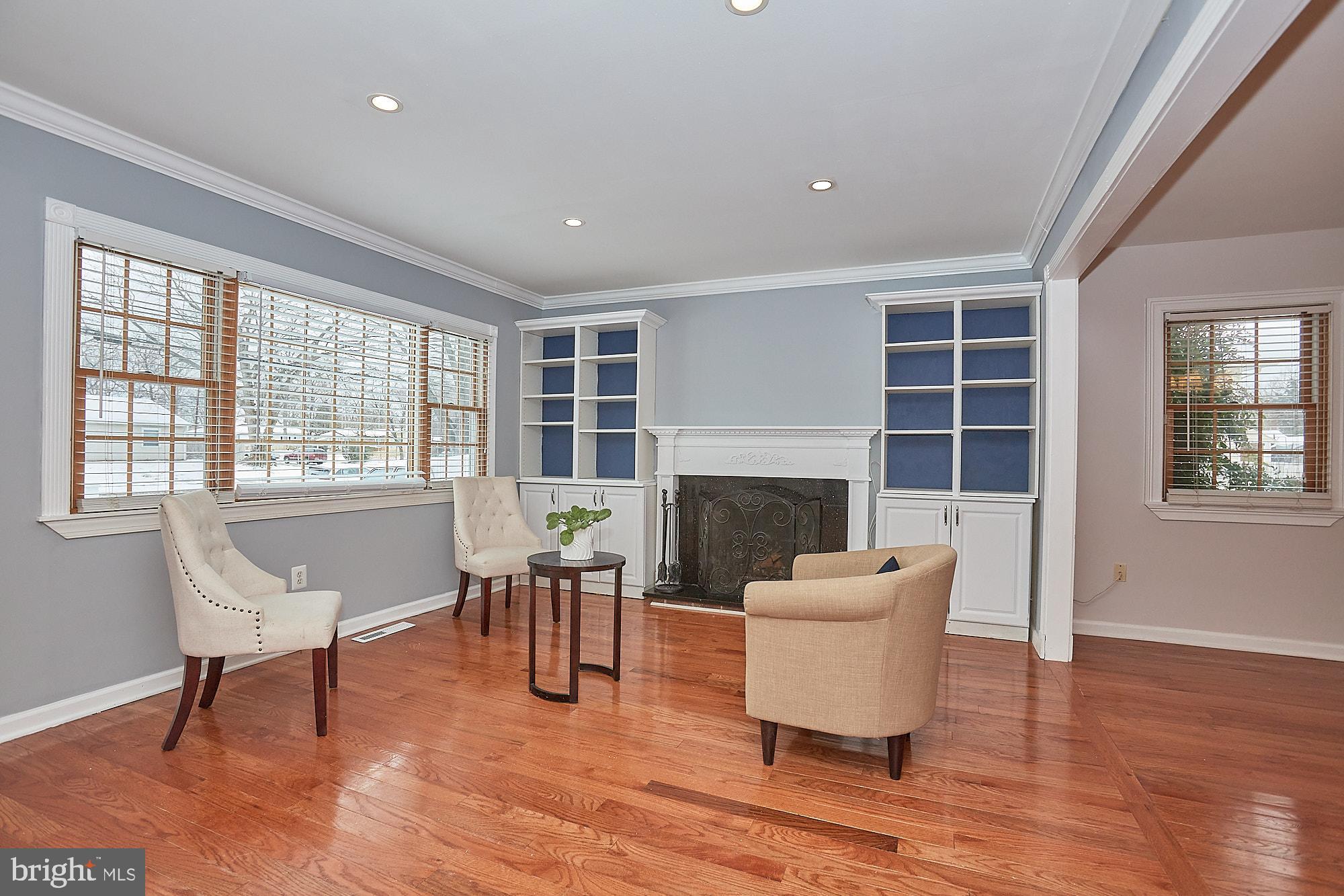 SPRINGFIELD ESTATES - Residential