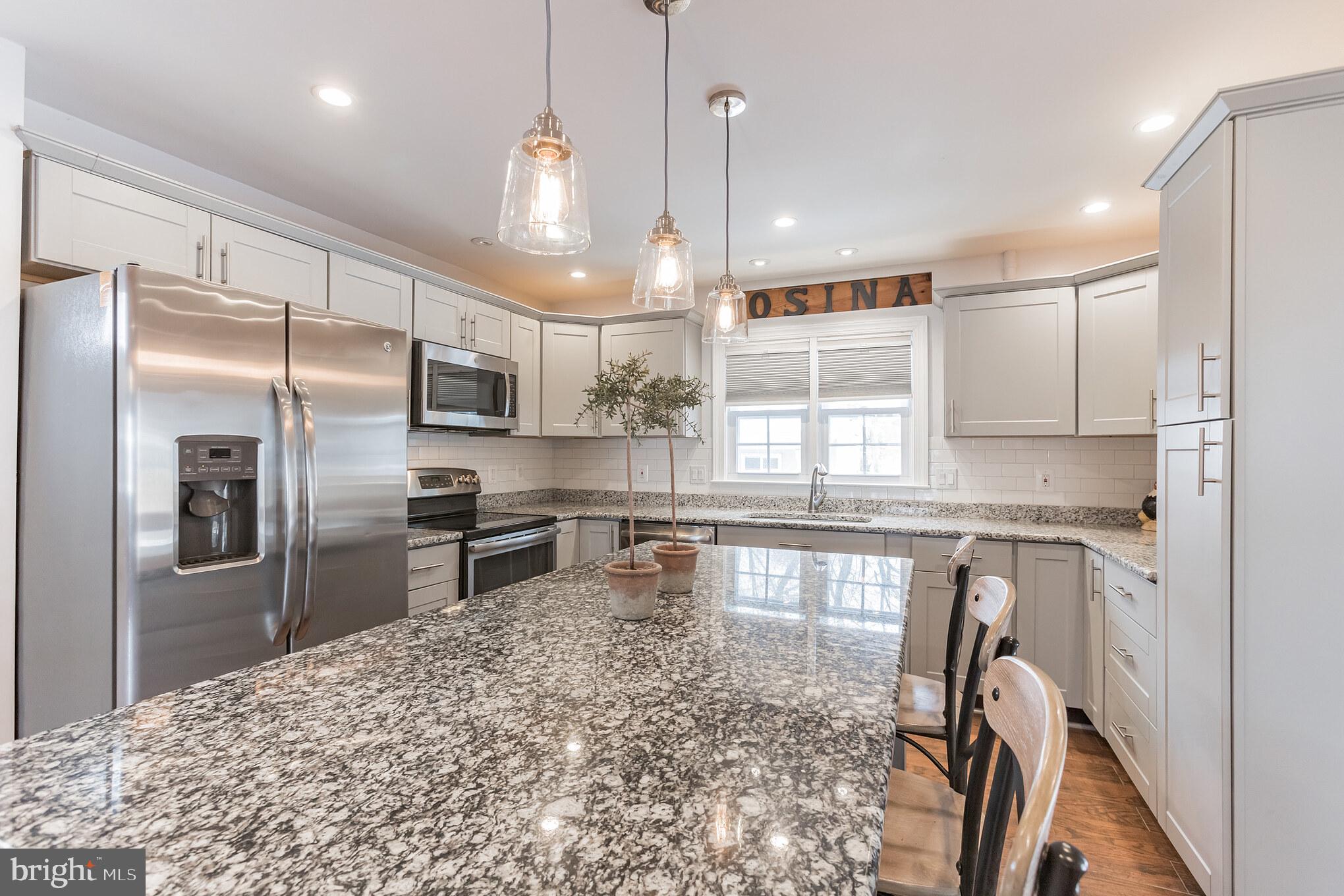 SPRINGFIELD ESTATES - Residential