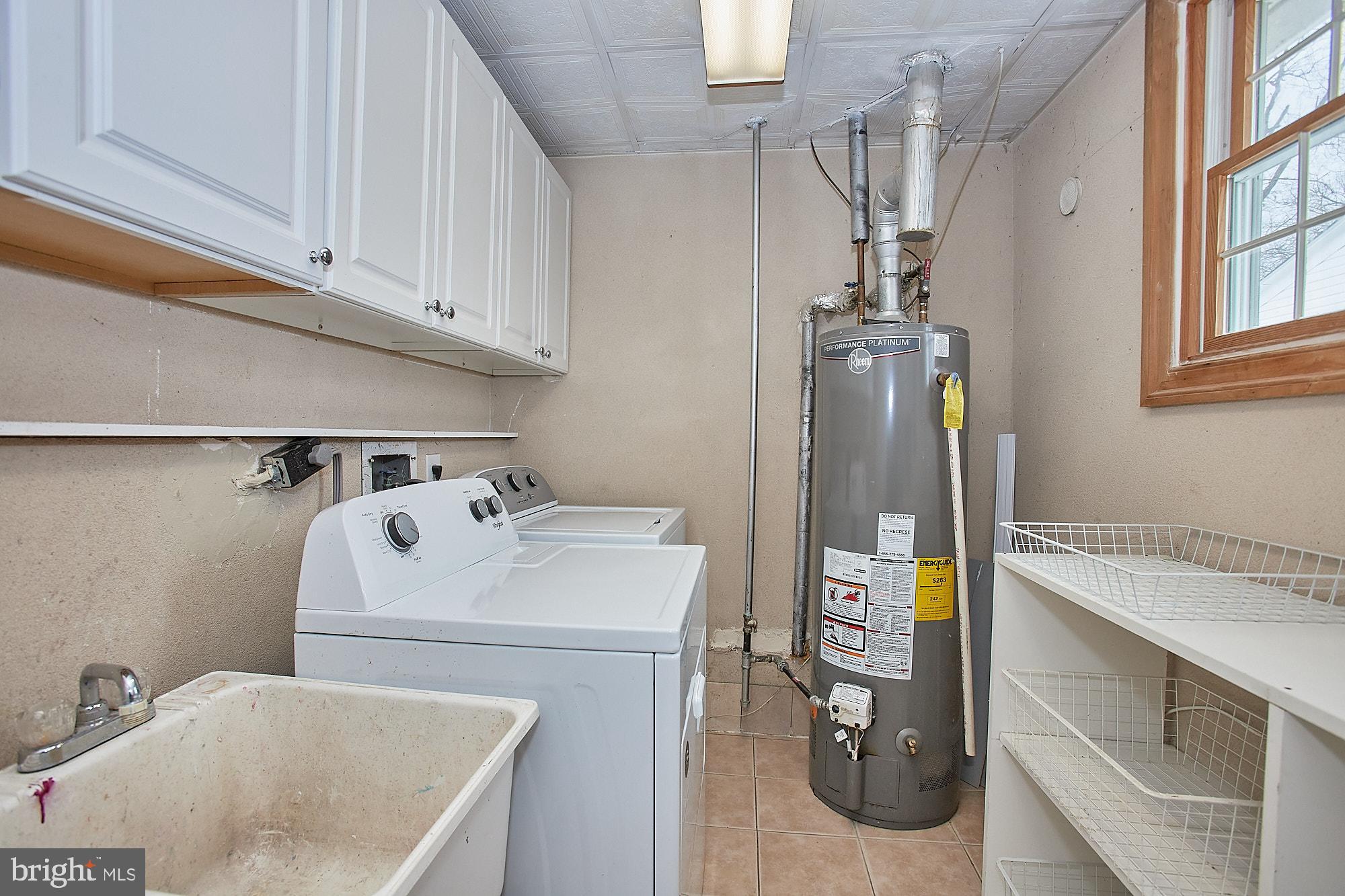 SPRINGFIELD ESTATES - Residential