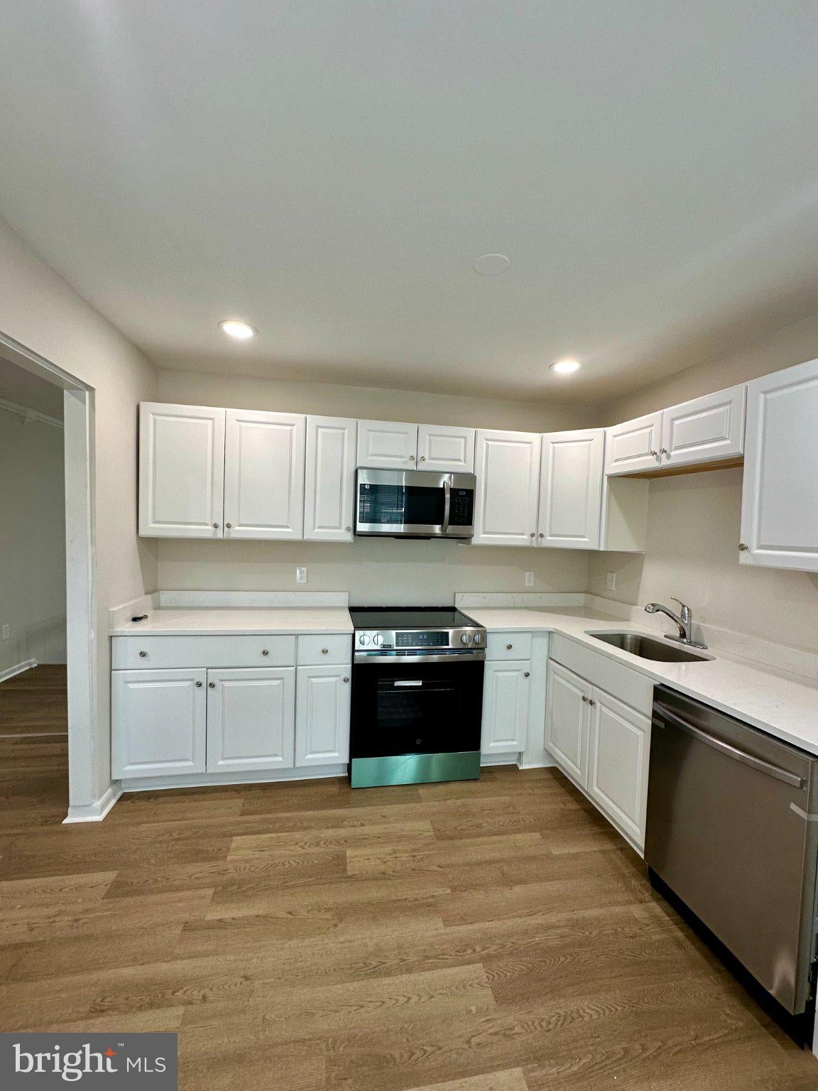 352 HARRY S TRUMAN DRIVE 247