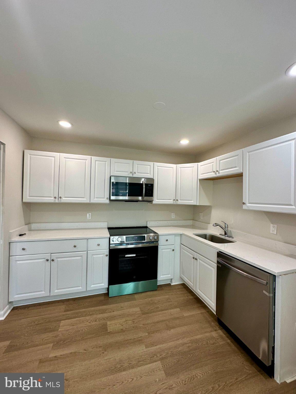 352 HARRY S TRUMAN DRIVE 247