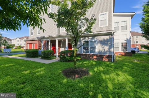 Townhouse For Sale - 3004 Bellamy Way #5<br/> SUITLAND, MD 20746