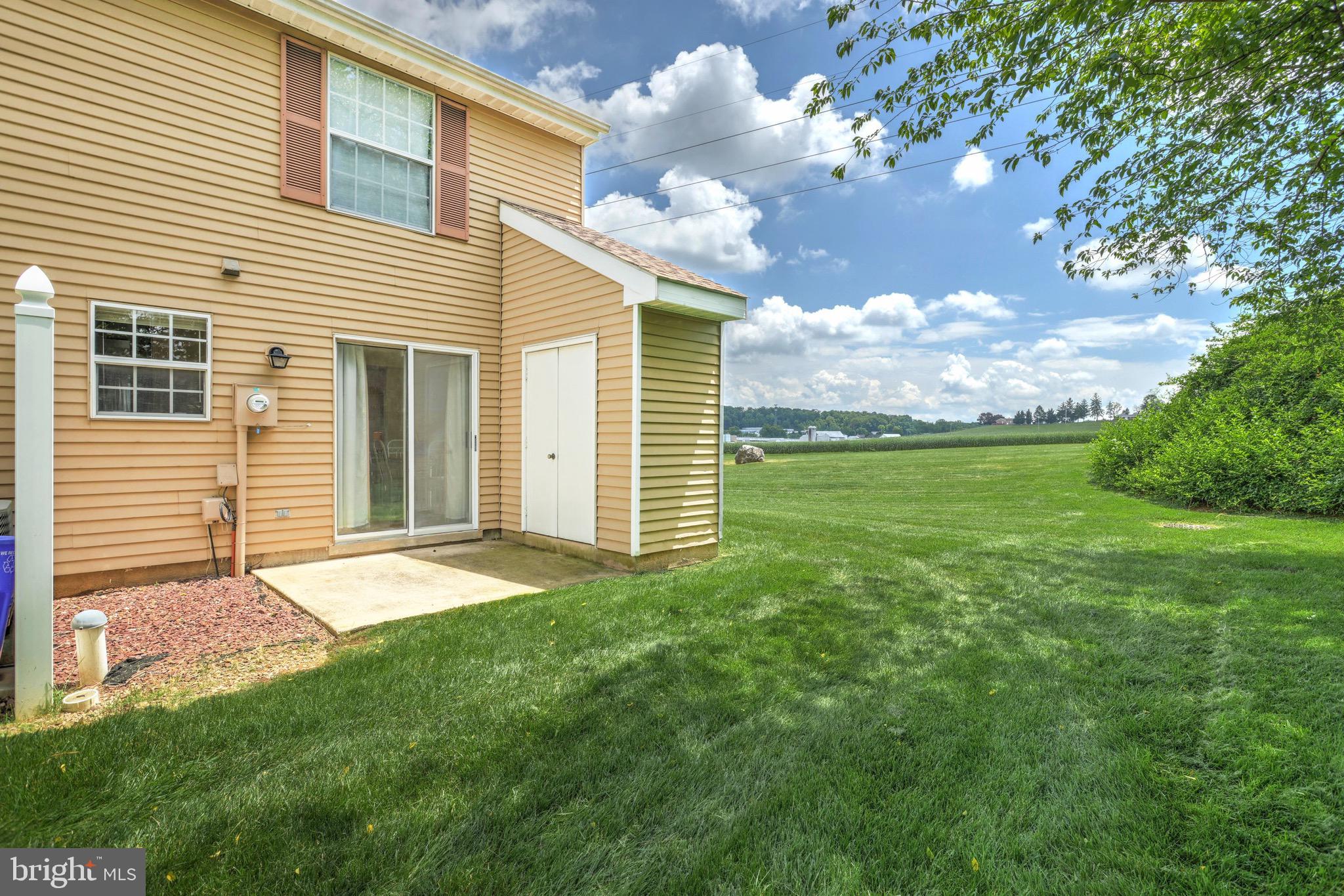 LEXINGTON WOODS - Residential