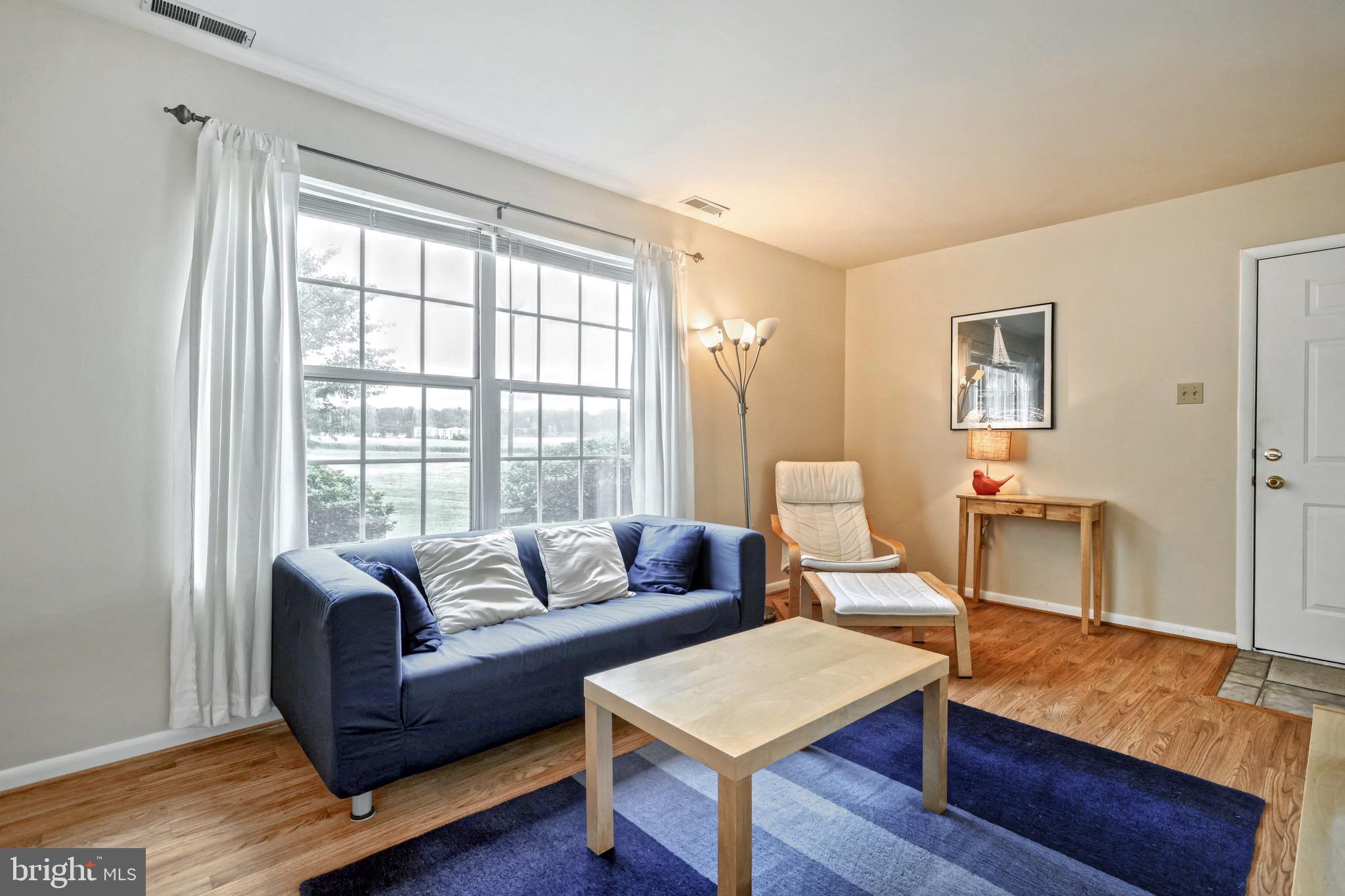 LEXINGTON WOODS - Residential