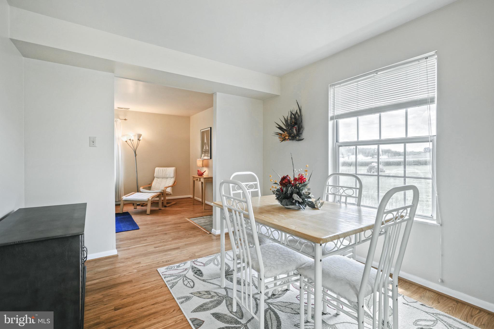 LEXINGTON WOODS - Residential